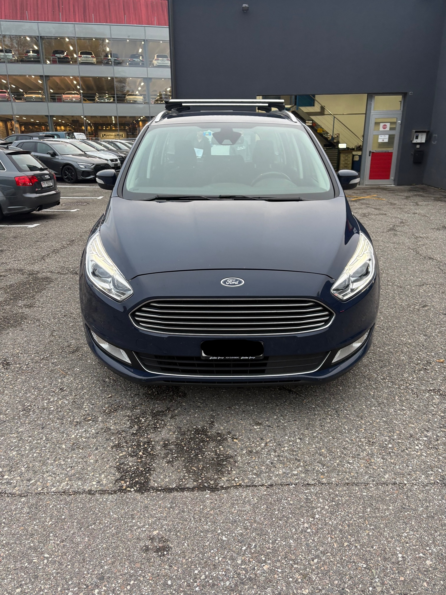 Auction Image
