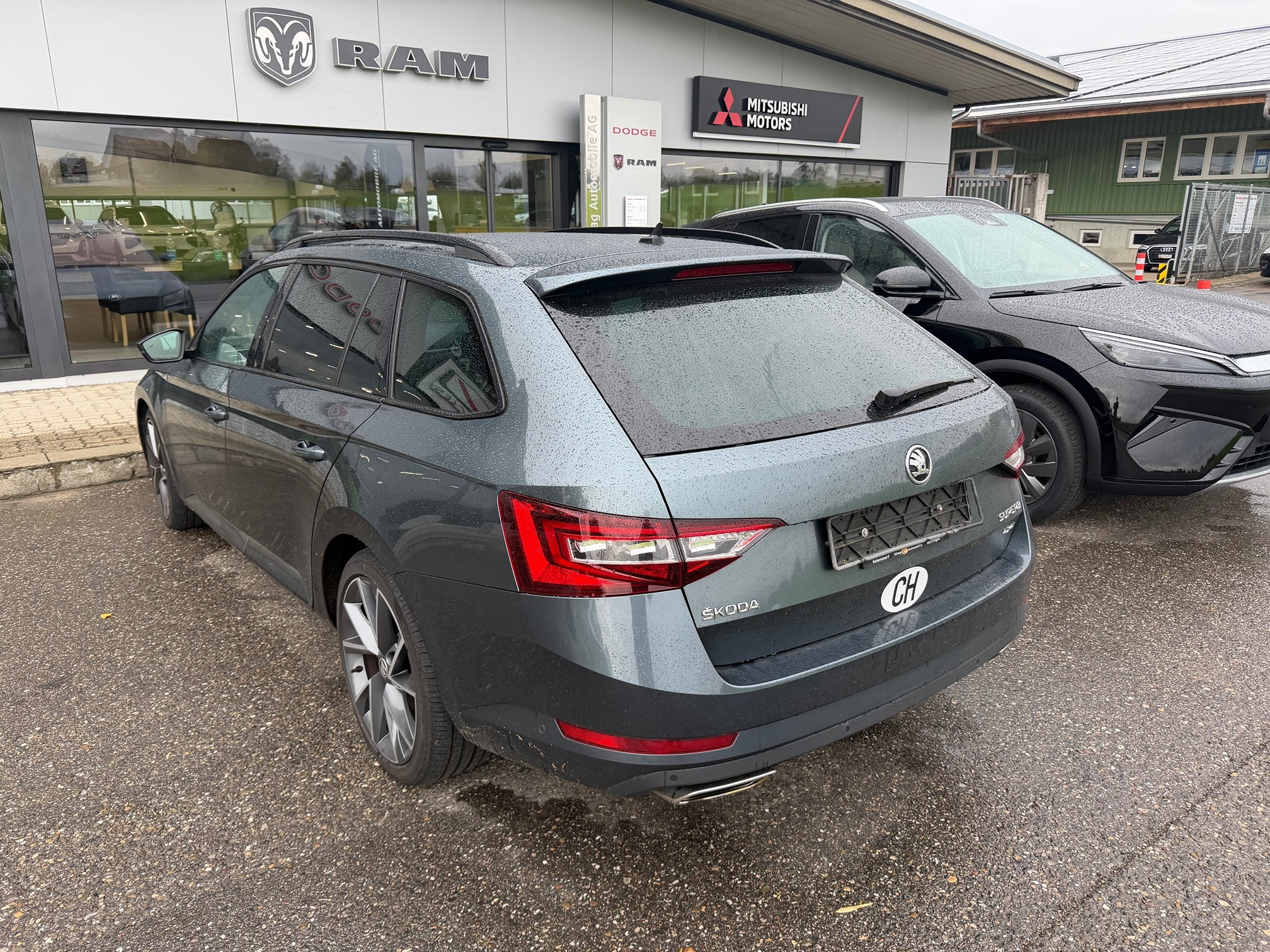 Auction Image