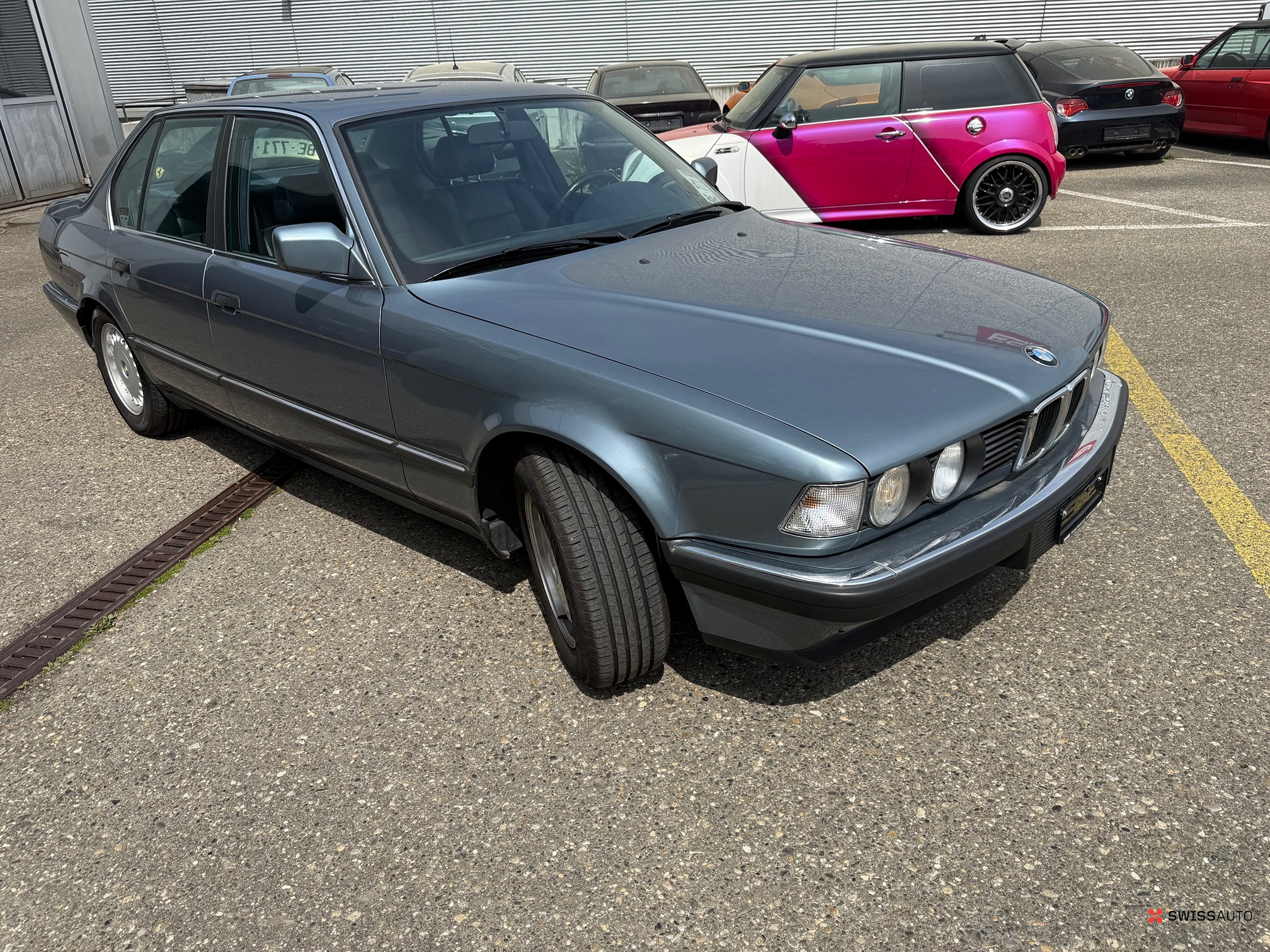 Auction Image