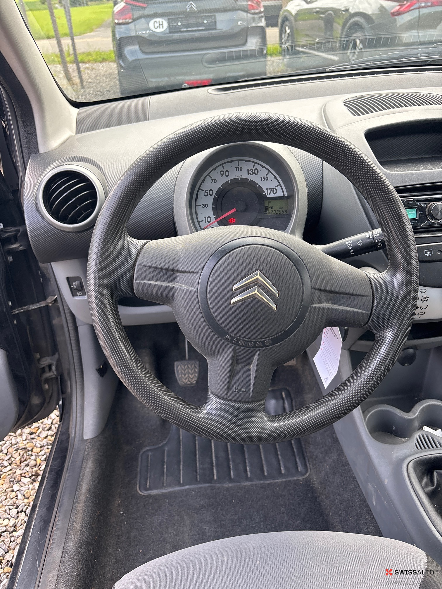 Auction Image
