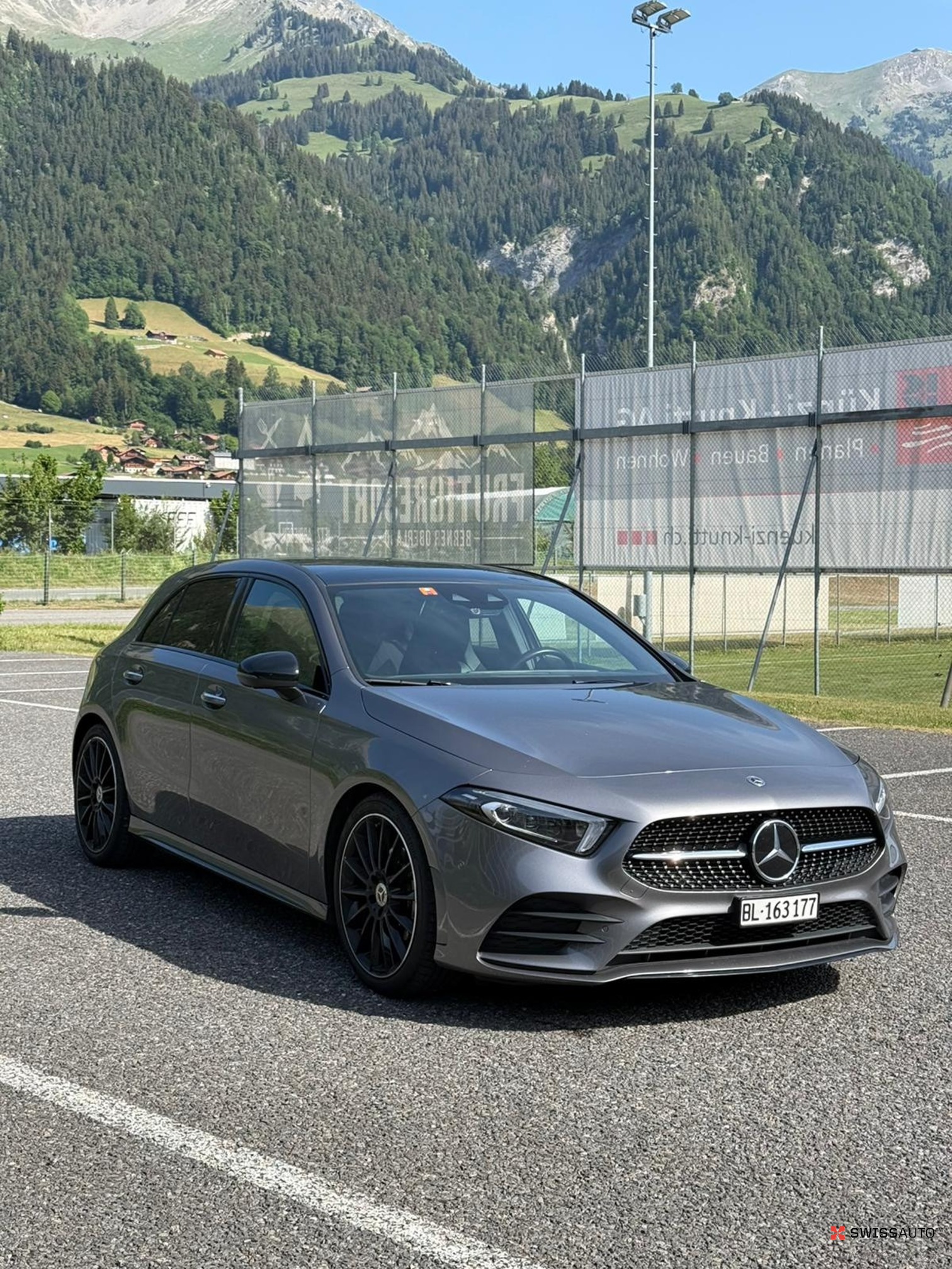Auction Image