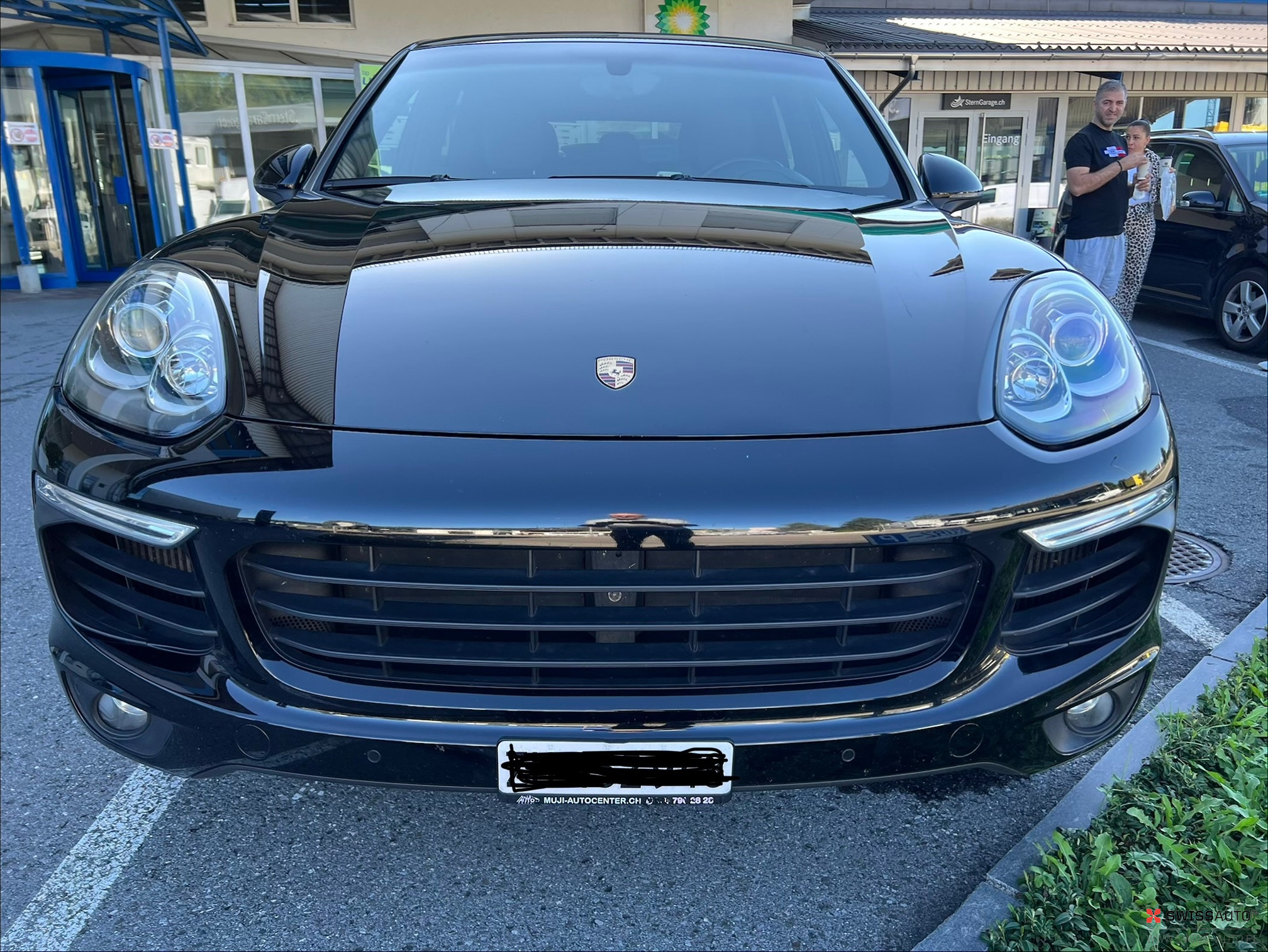 Auction Image