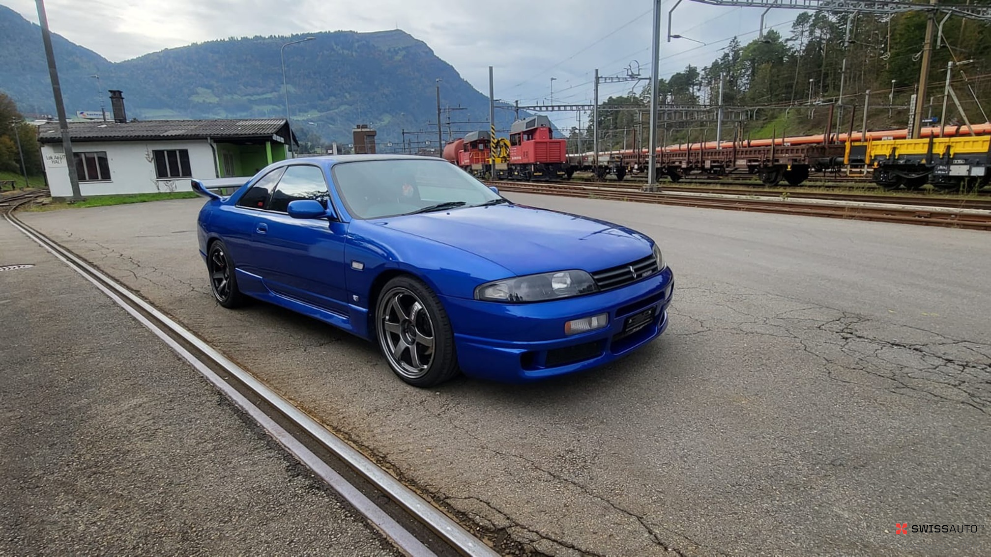 Auction Image