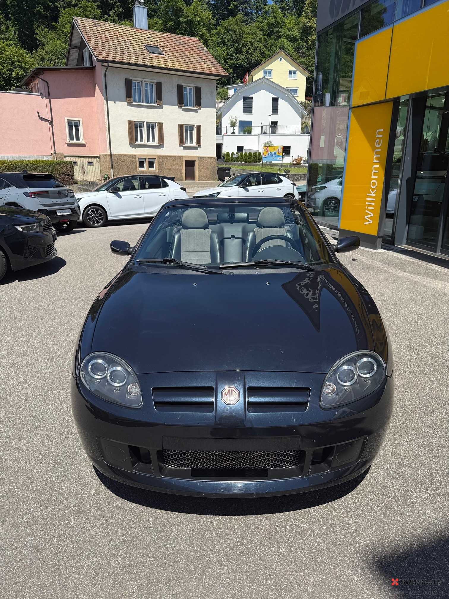 Auction Image