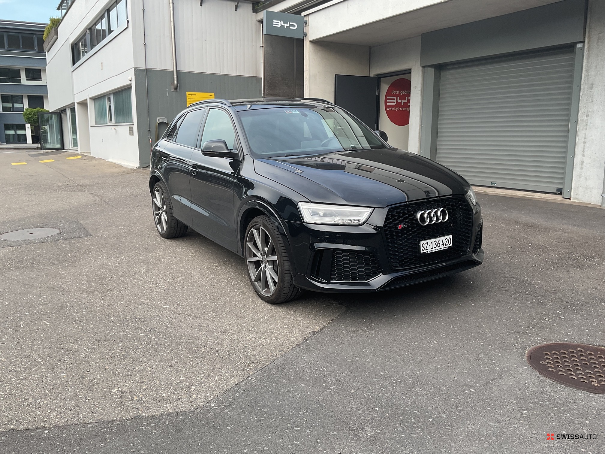 Auction Image