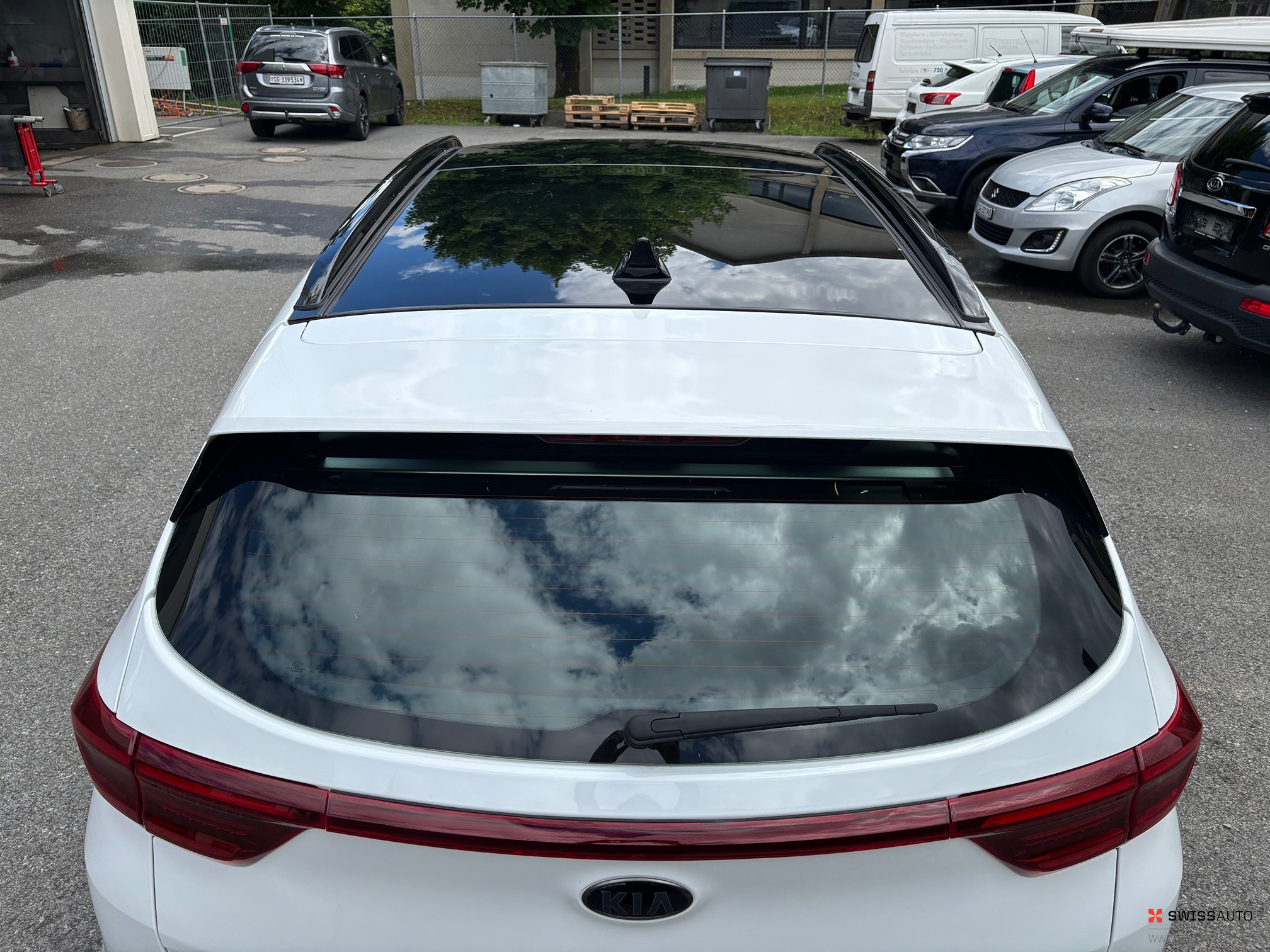 Auction Image