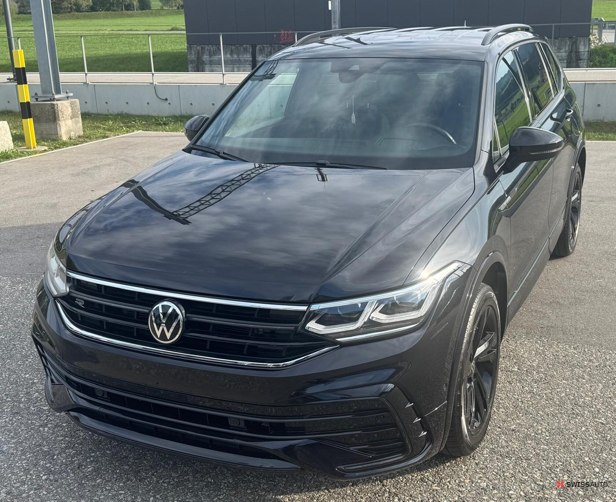 Auction Image