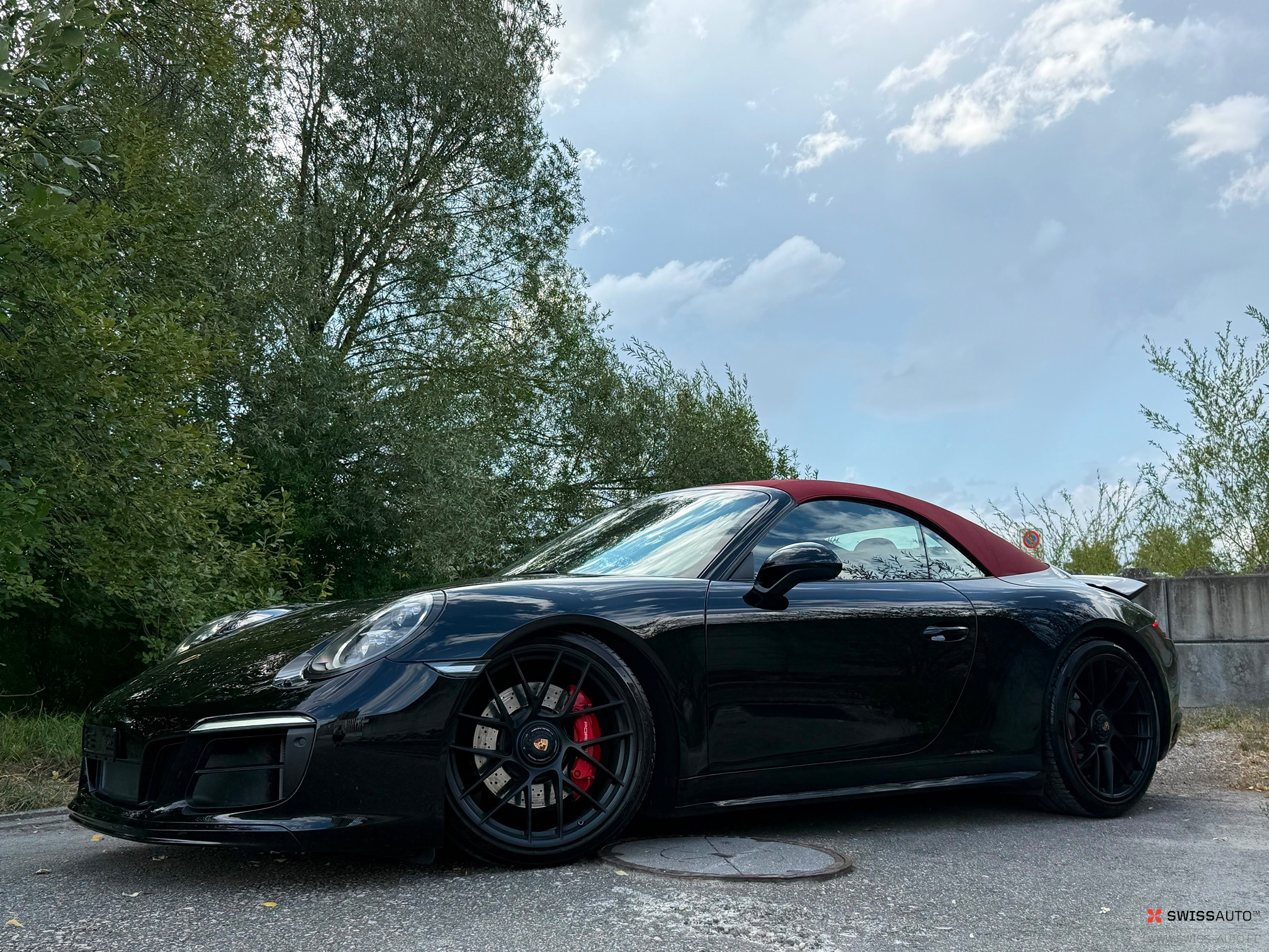 Auction Image