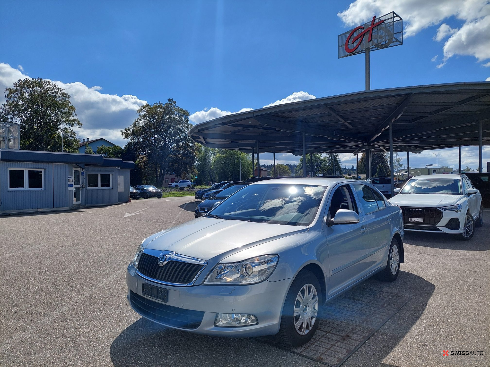Auction Image