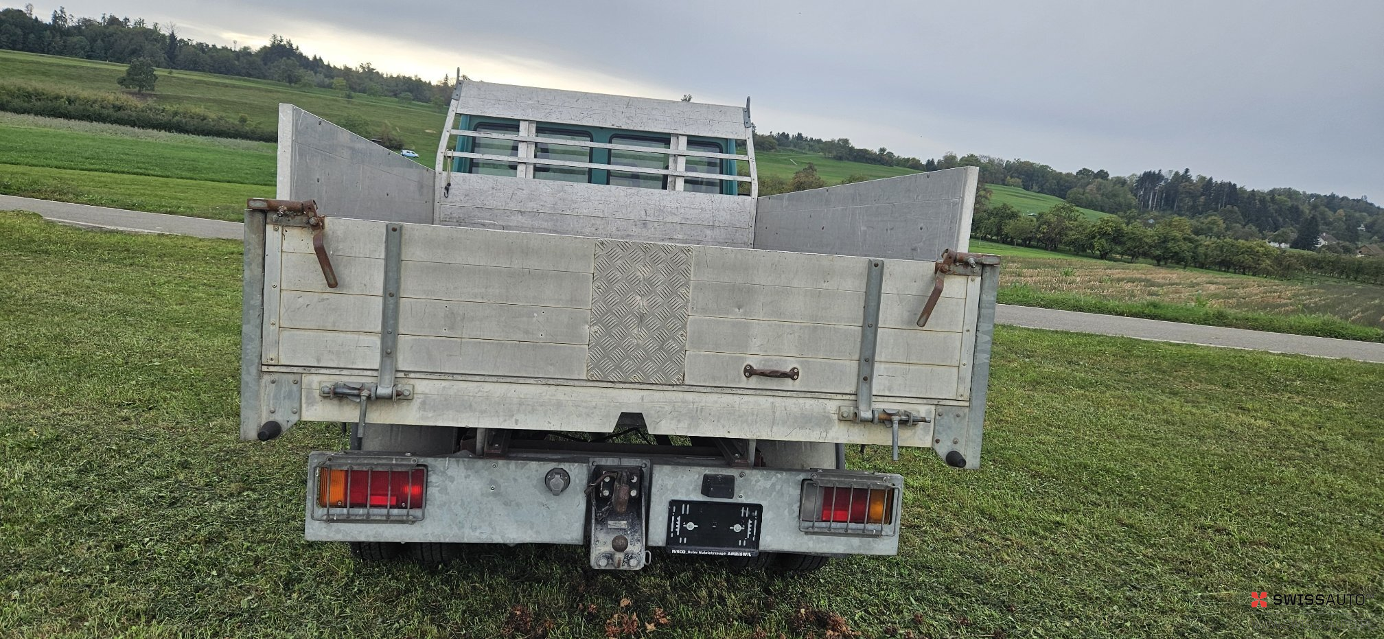 Auction Image