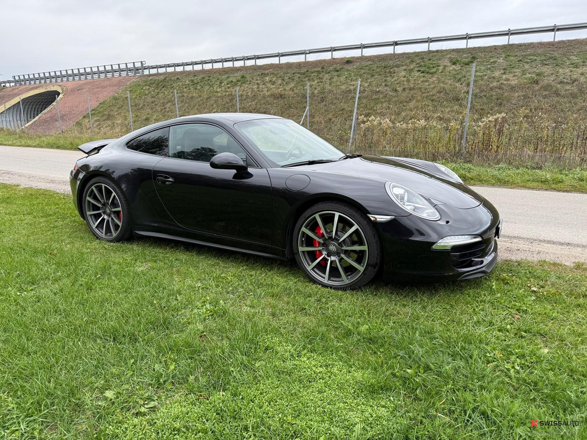 Auction Image