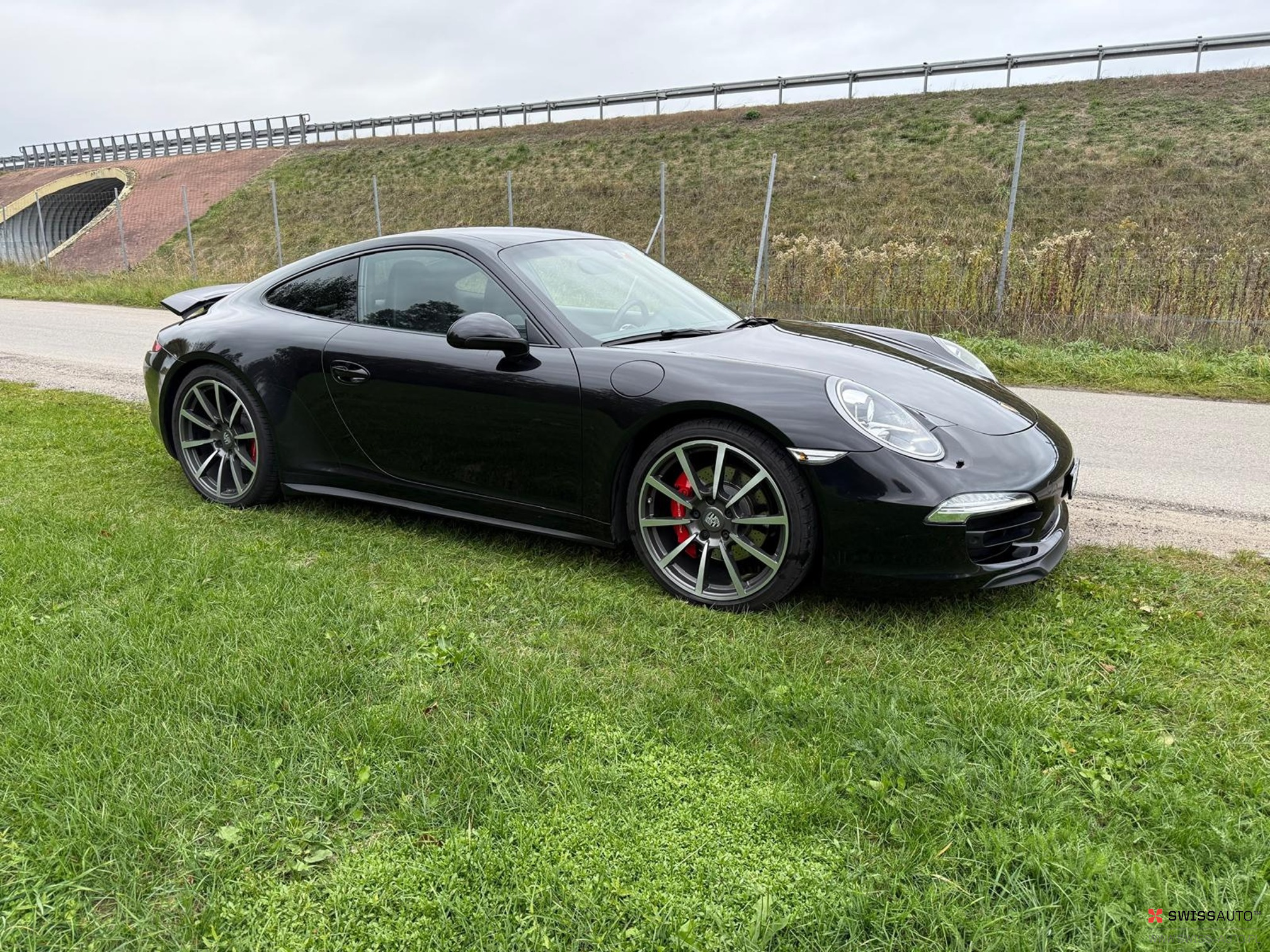 Auction Image