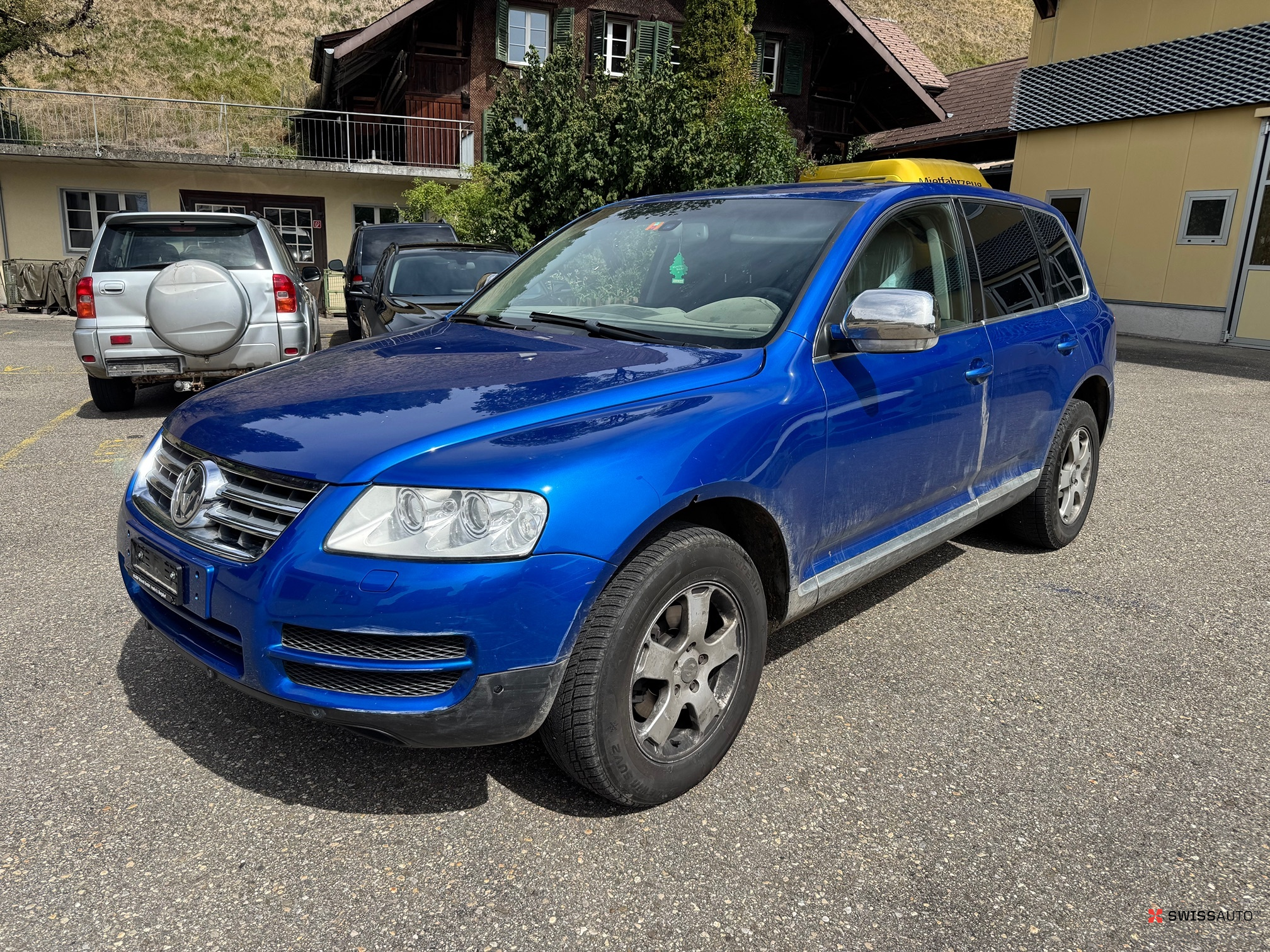 Auction Image