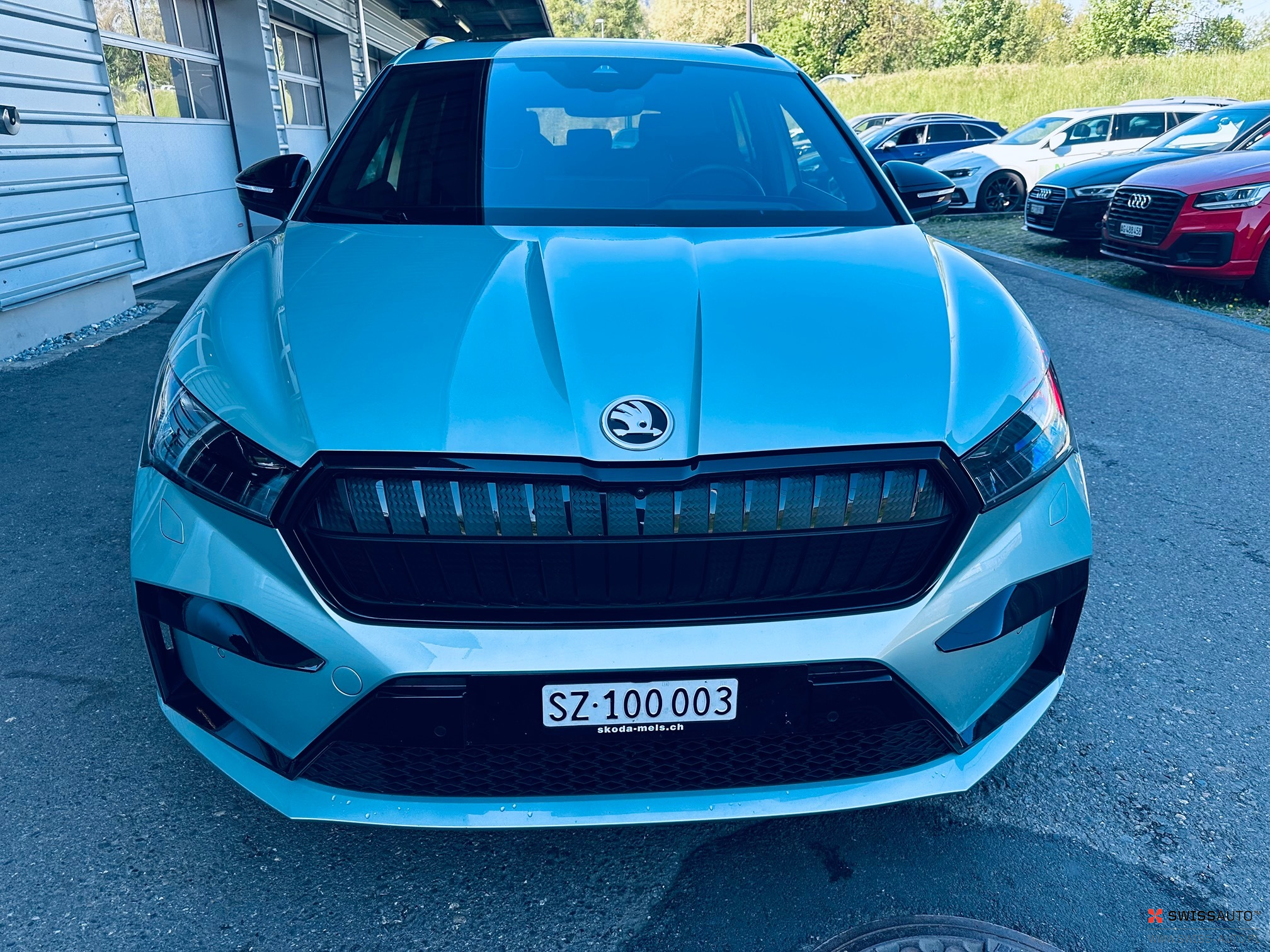 Auction Image