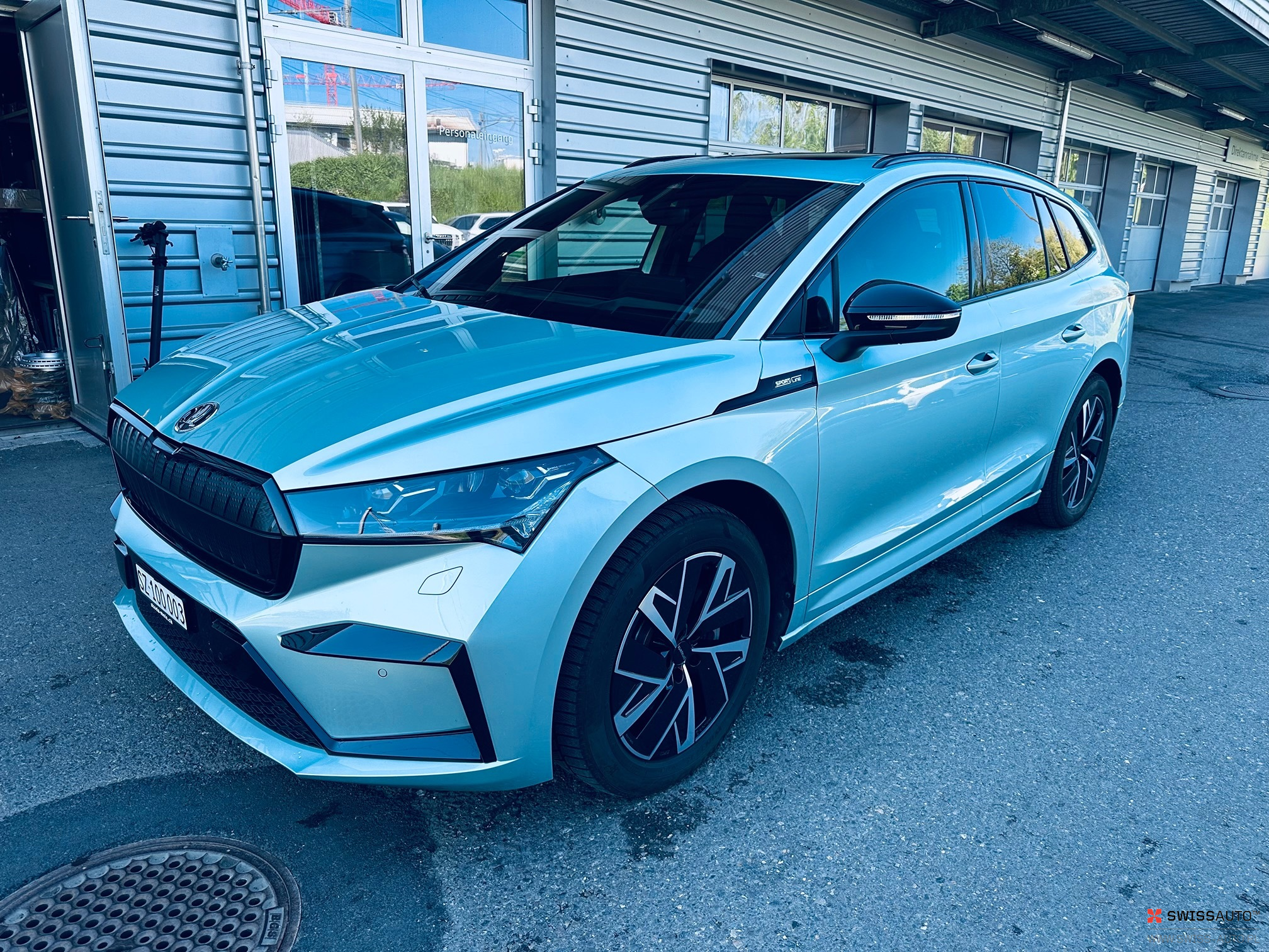 Auction Image