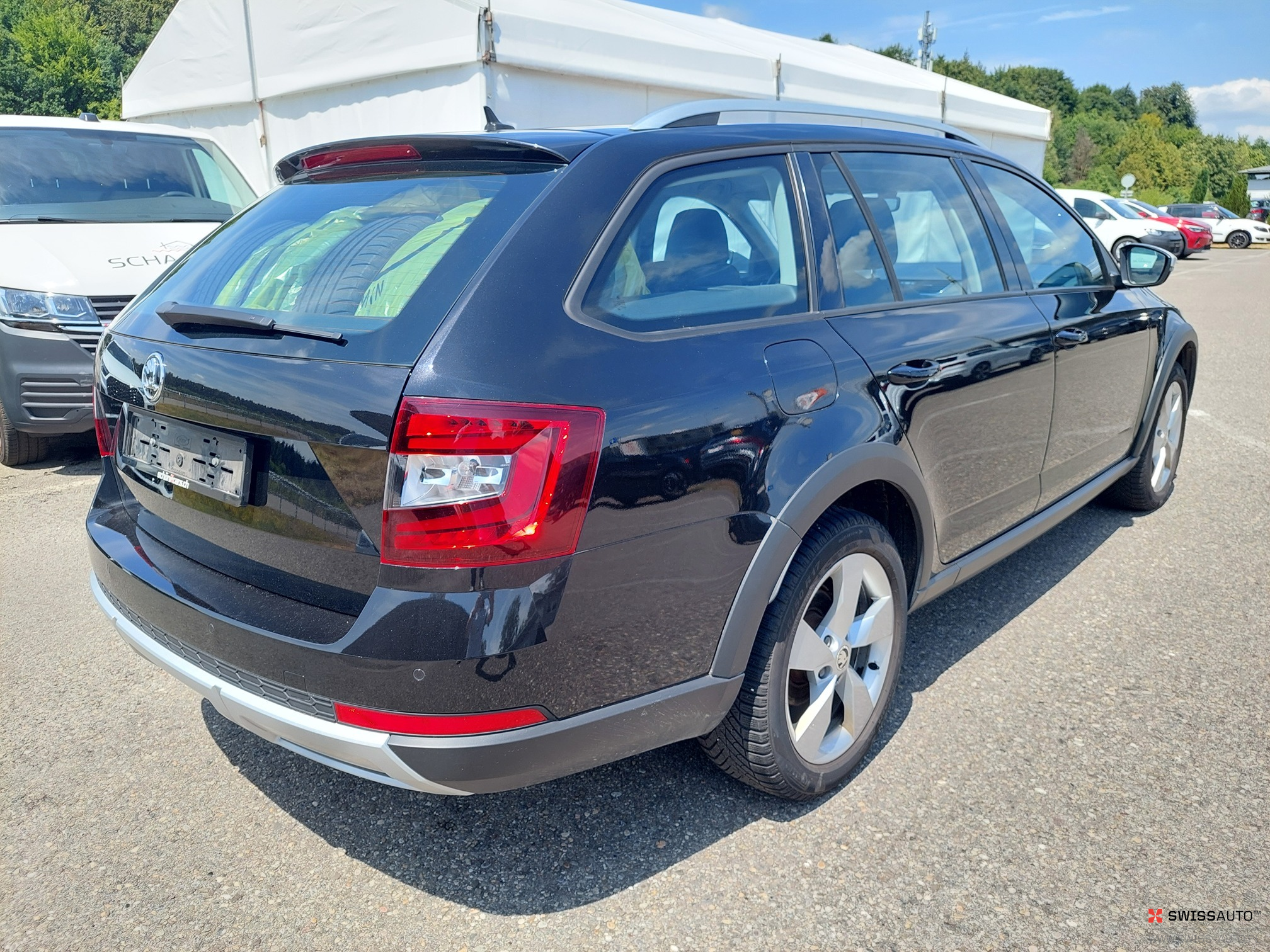 Auction Image