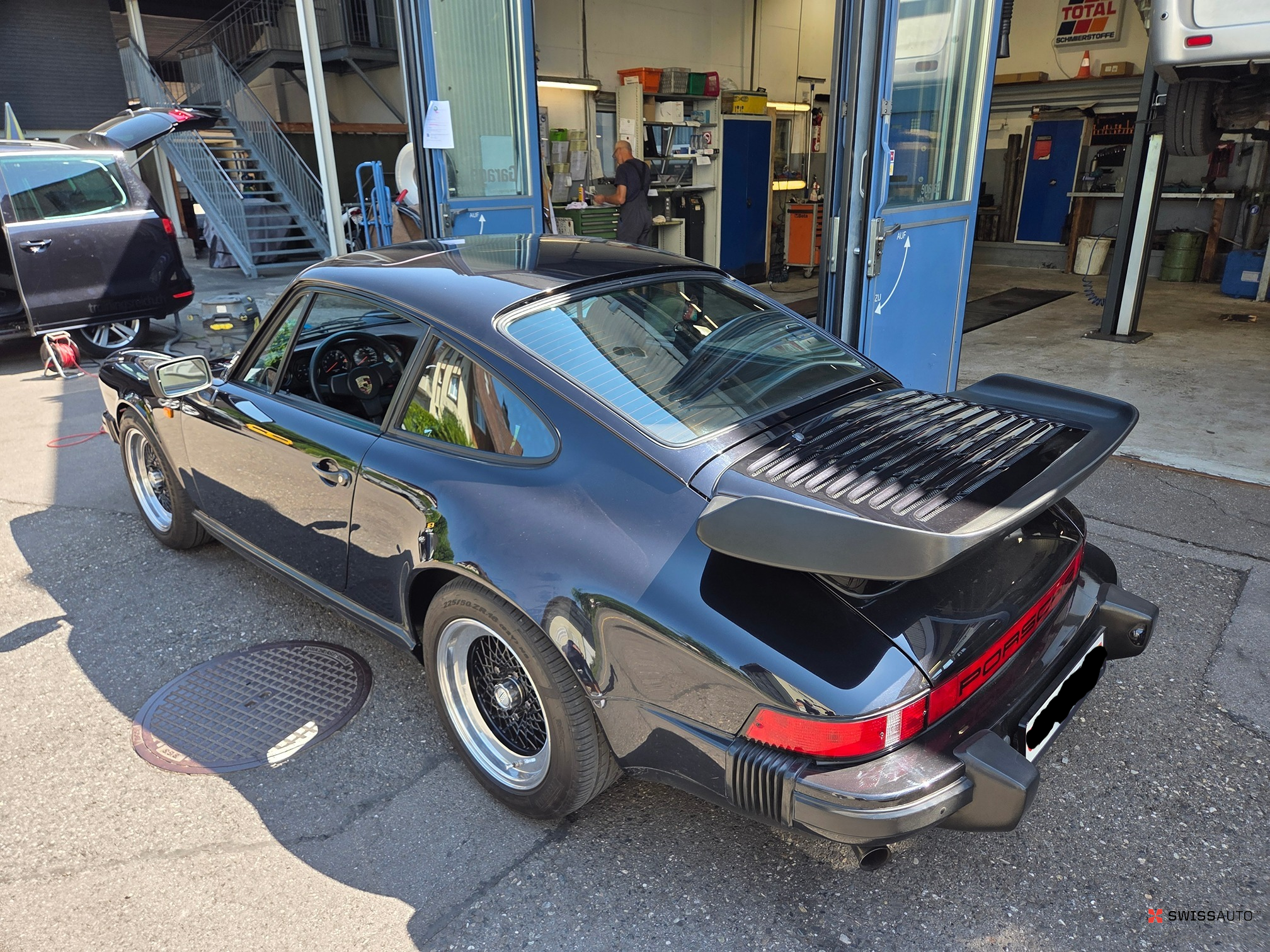Auction Image