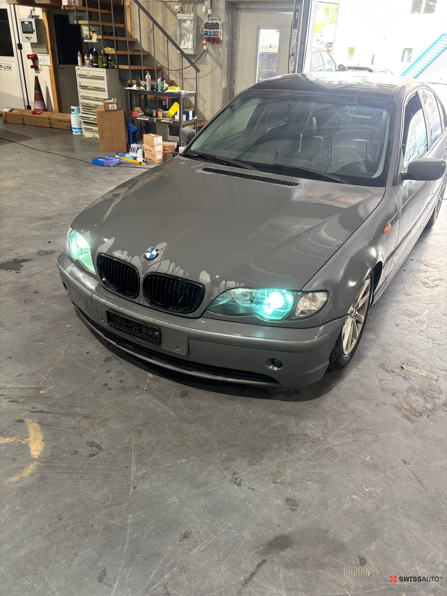 Auction Image