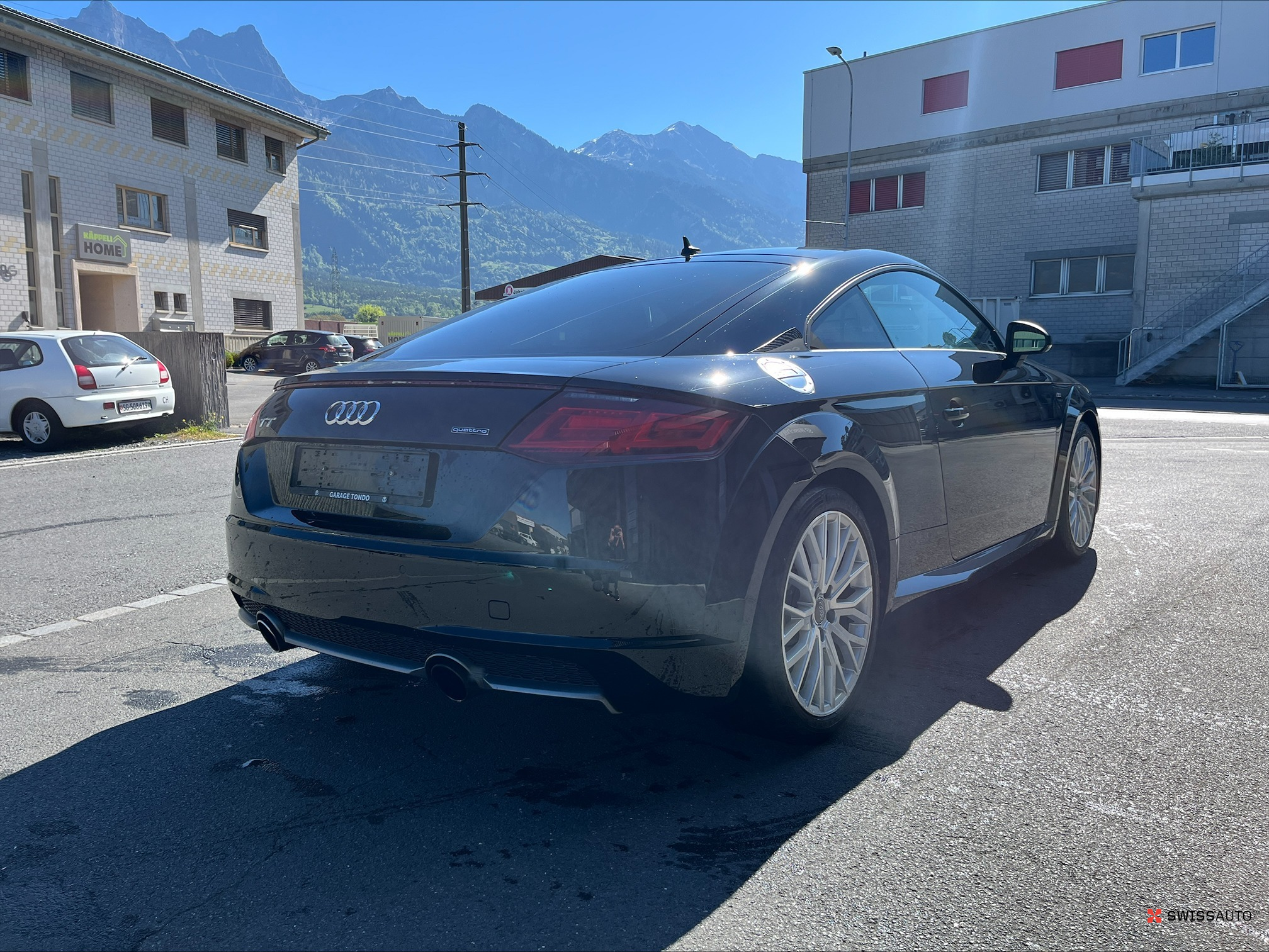 Auction Image