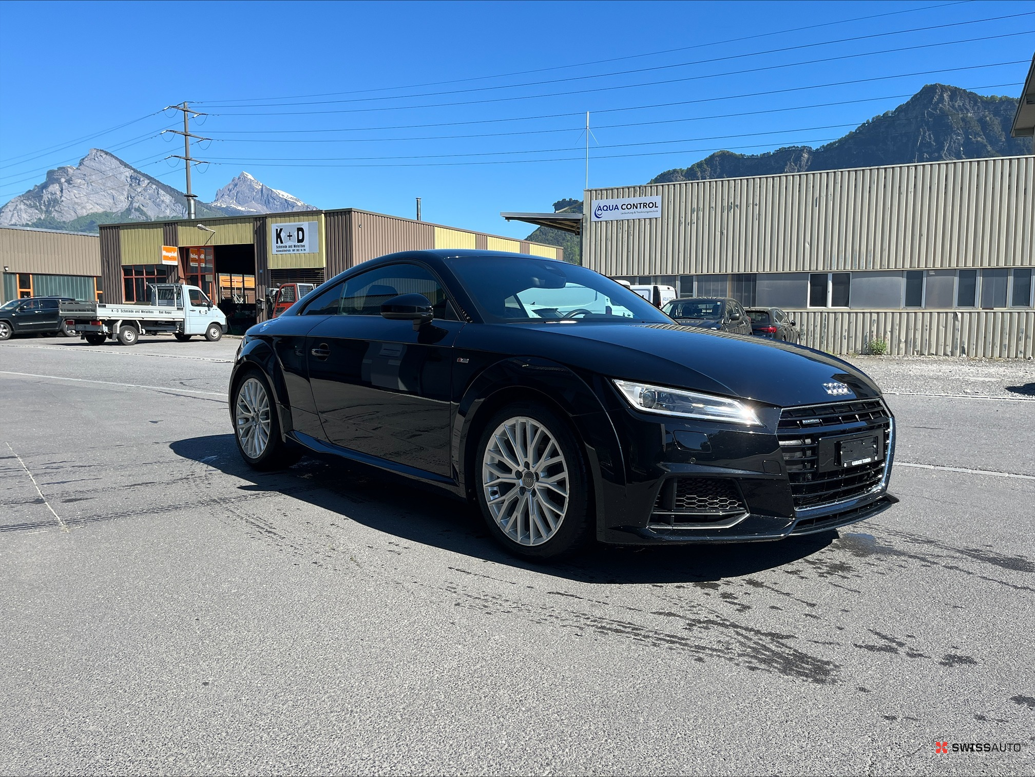 Auction Image