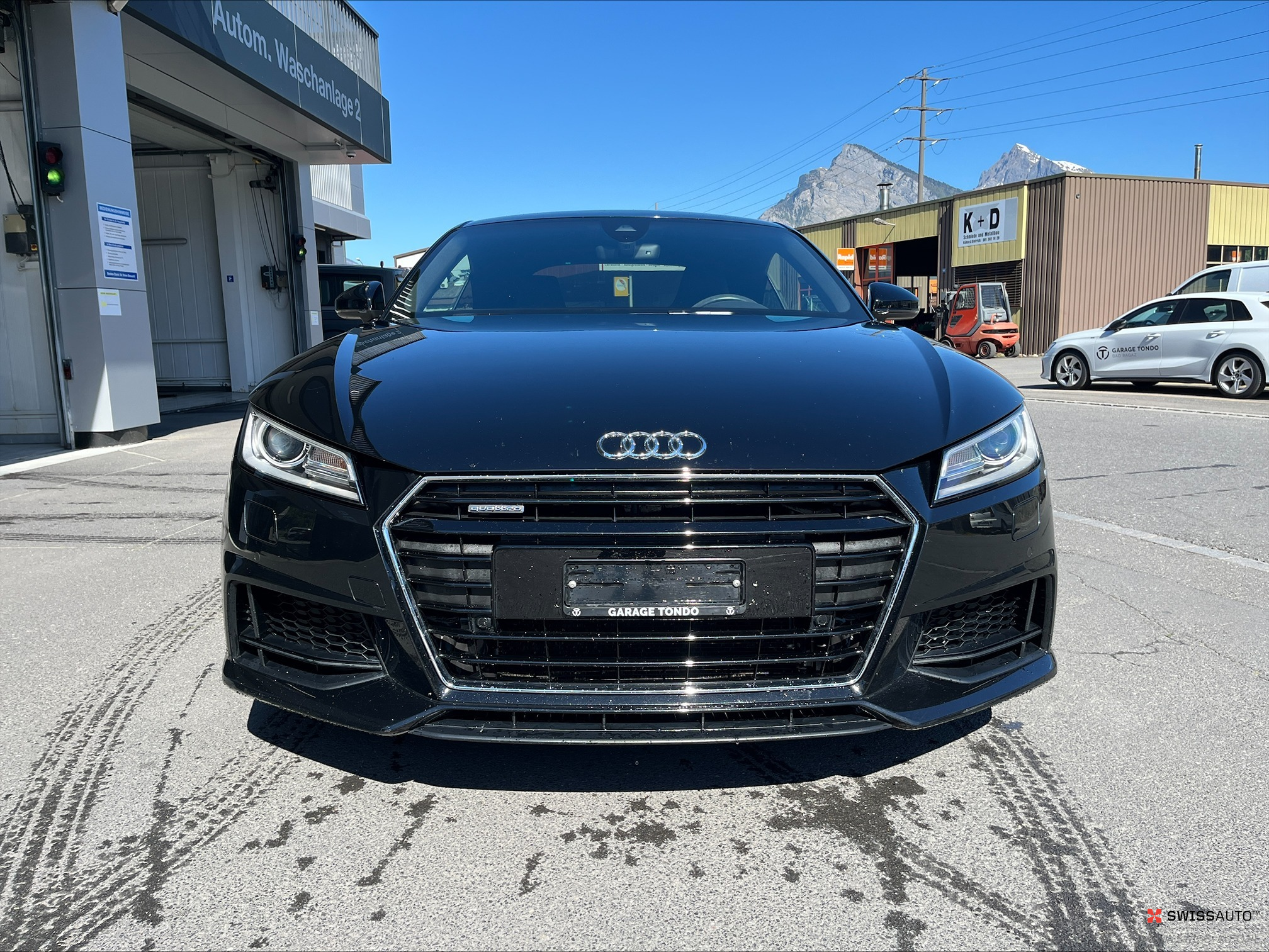 Auction Image