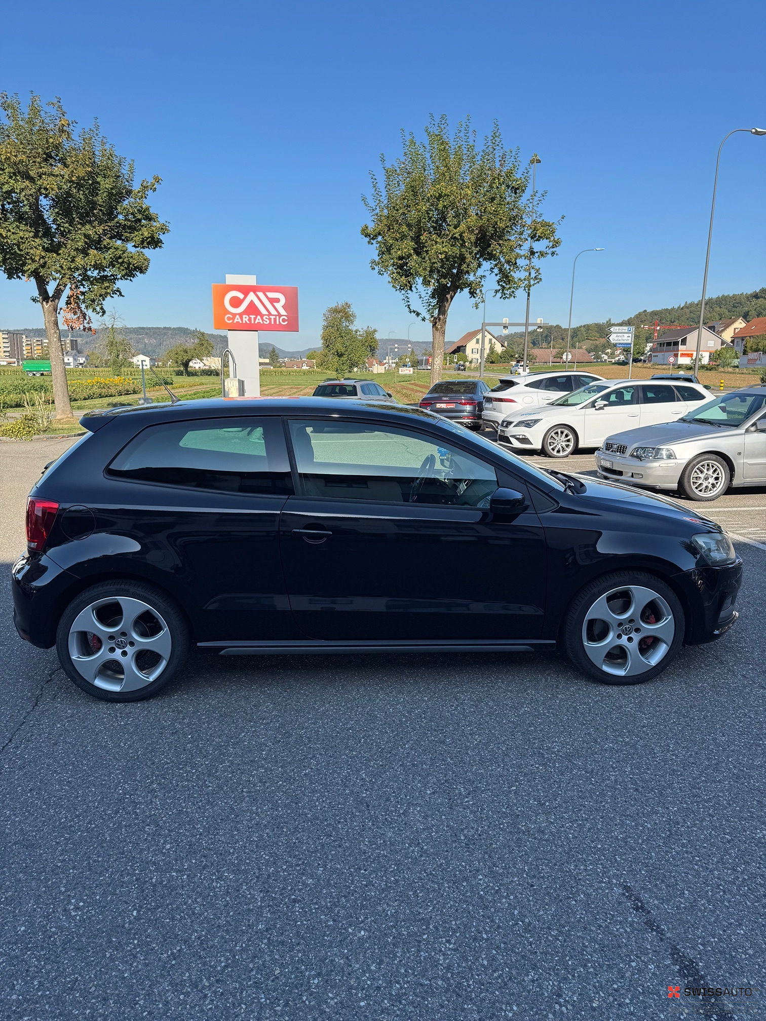 Auction Image