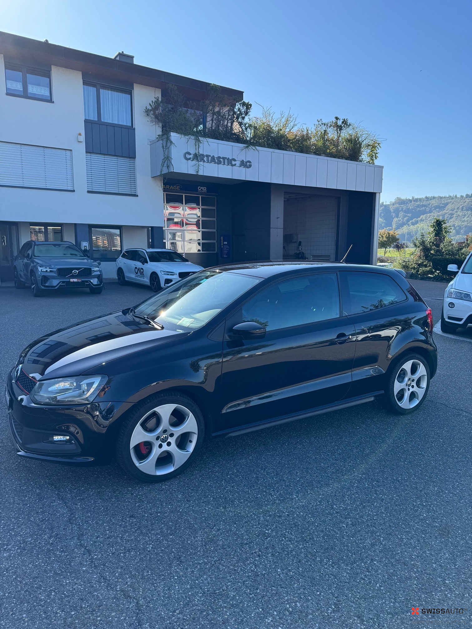 Auction Image