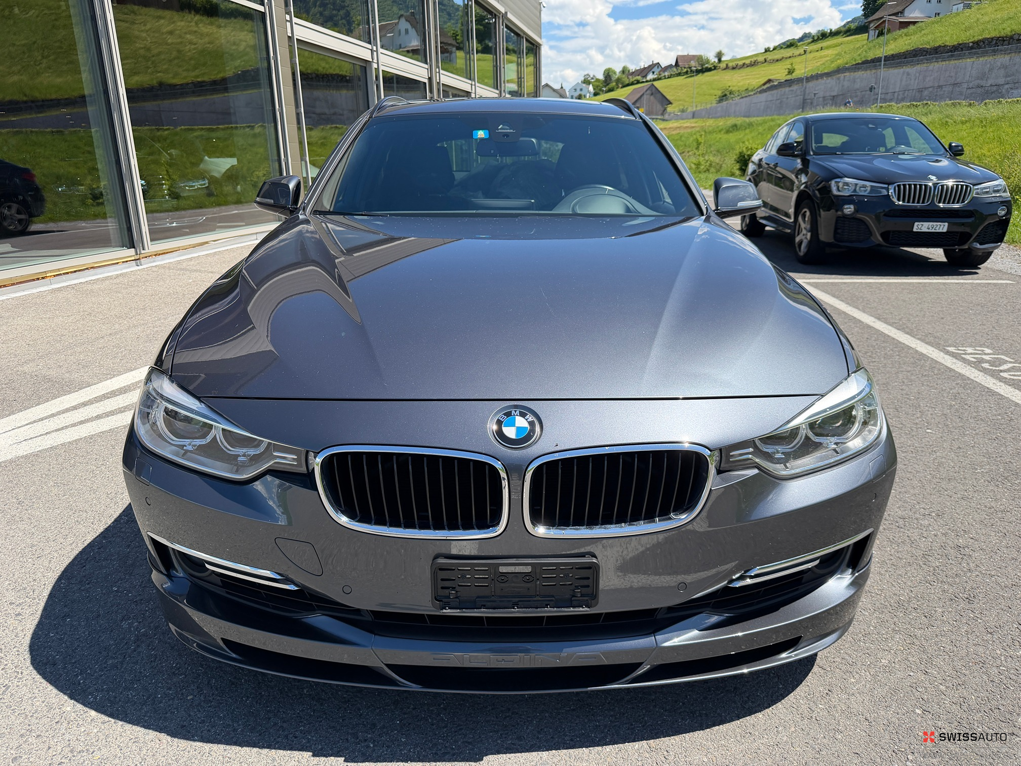 Auction Image