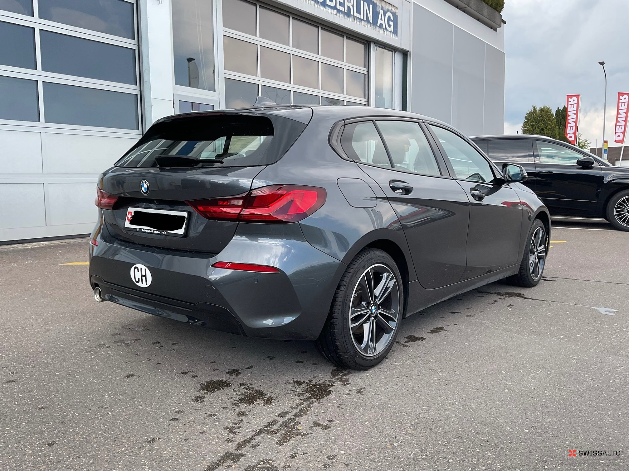 Auction Image