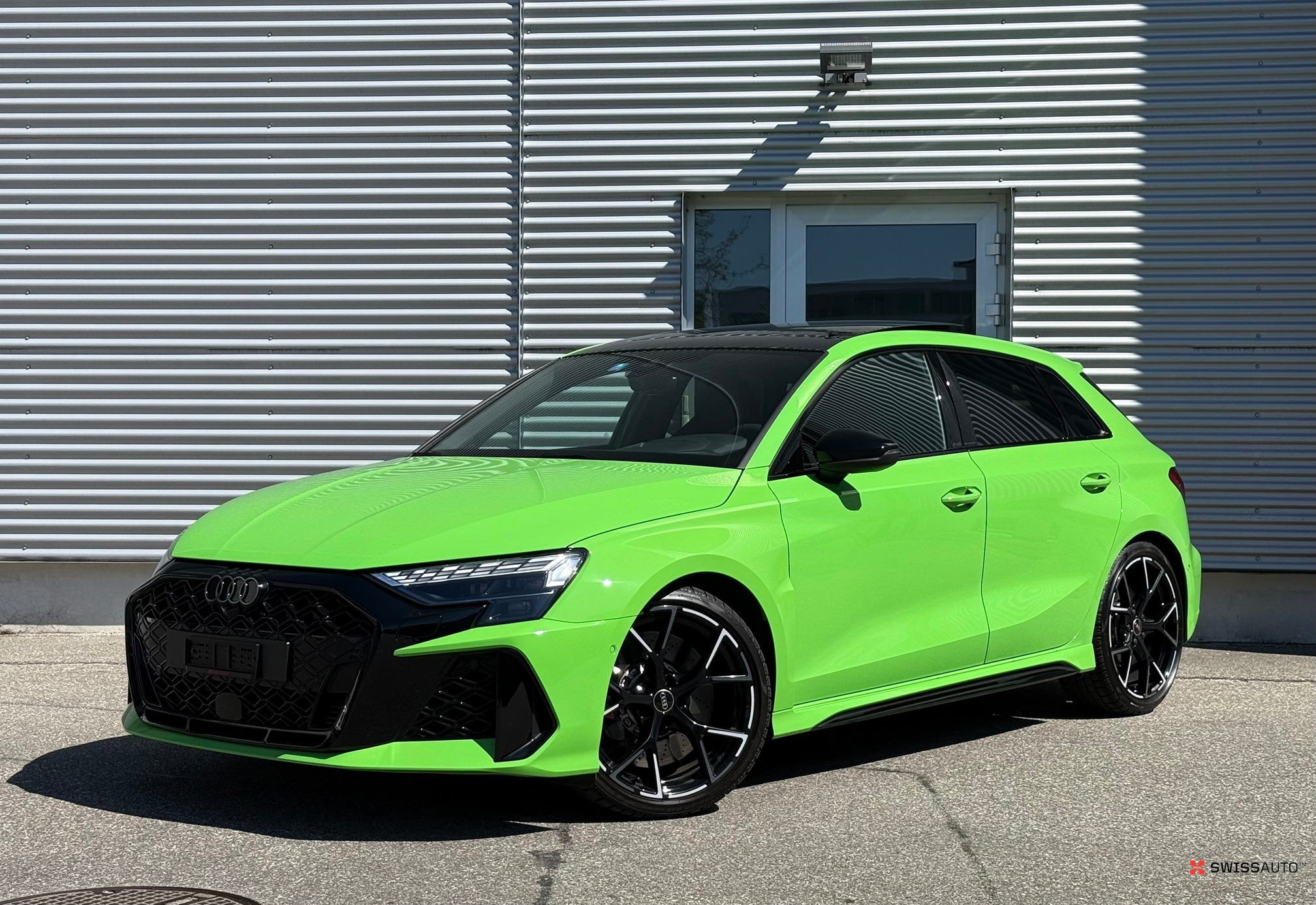 Auction Image