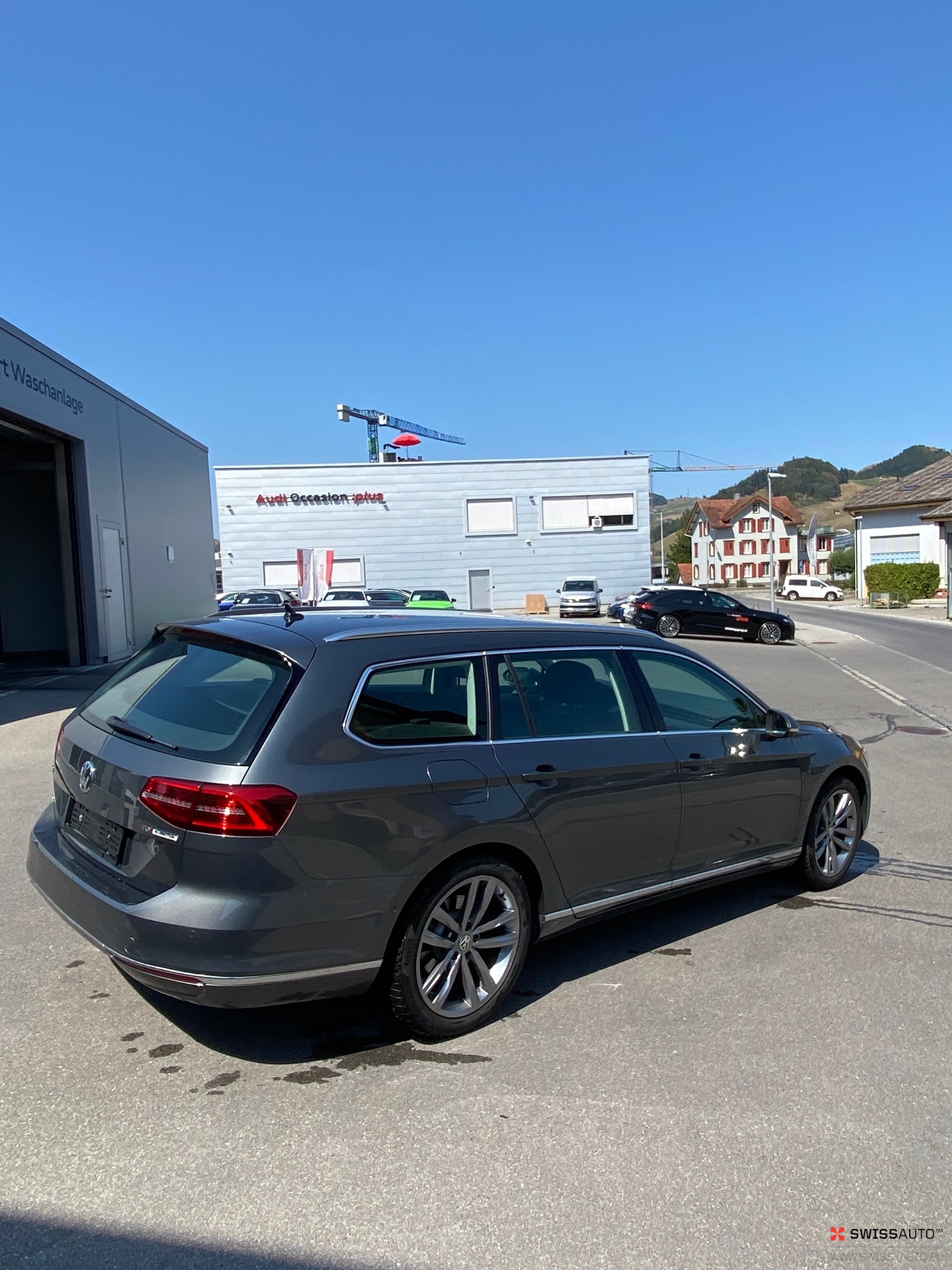 Auction Image