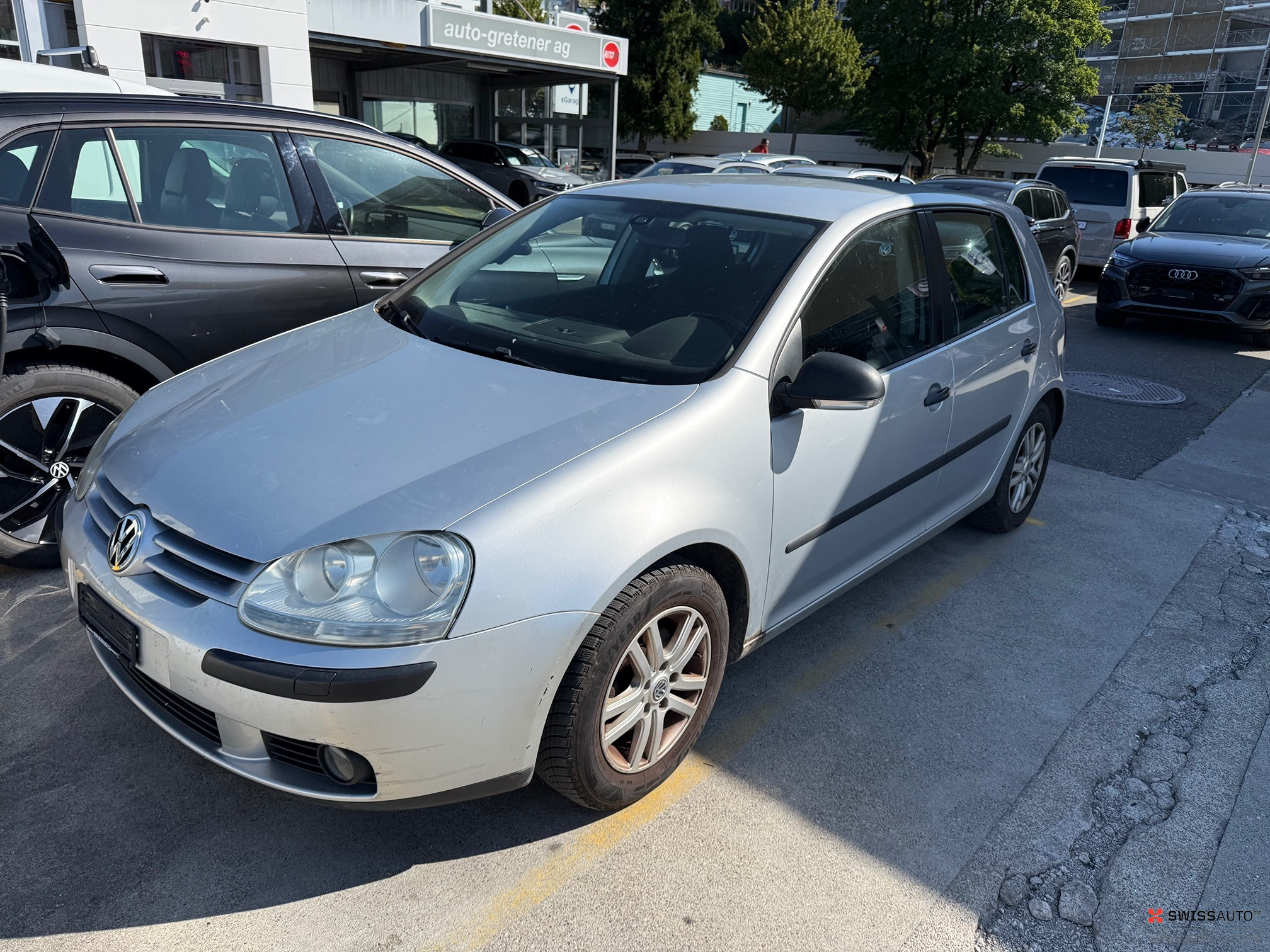 Auction Image