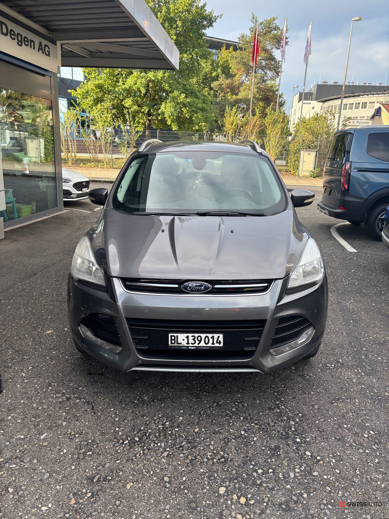 Auction Image