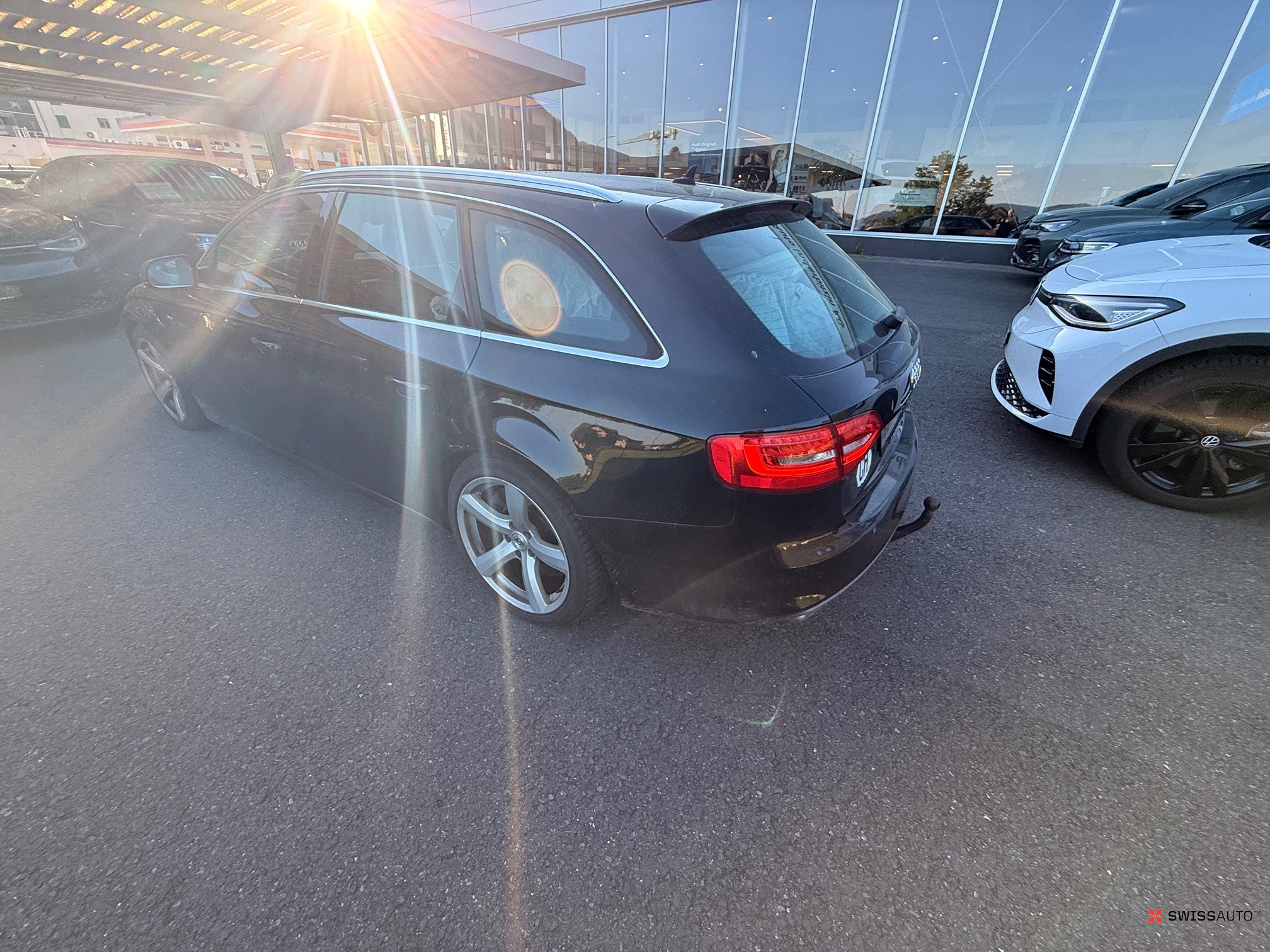 Auction Image