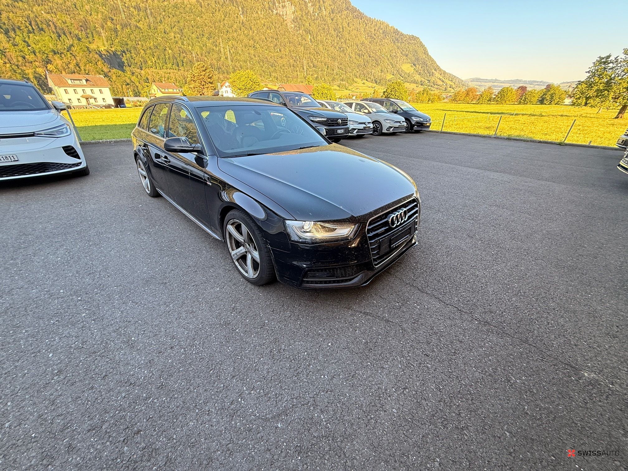 Auction Image