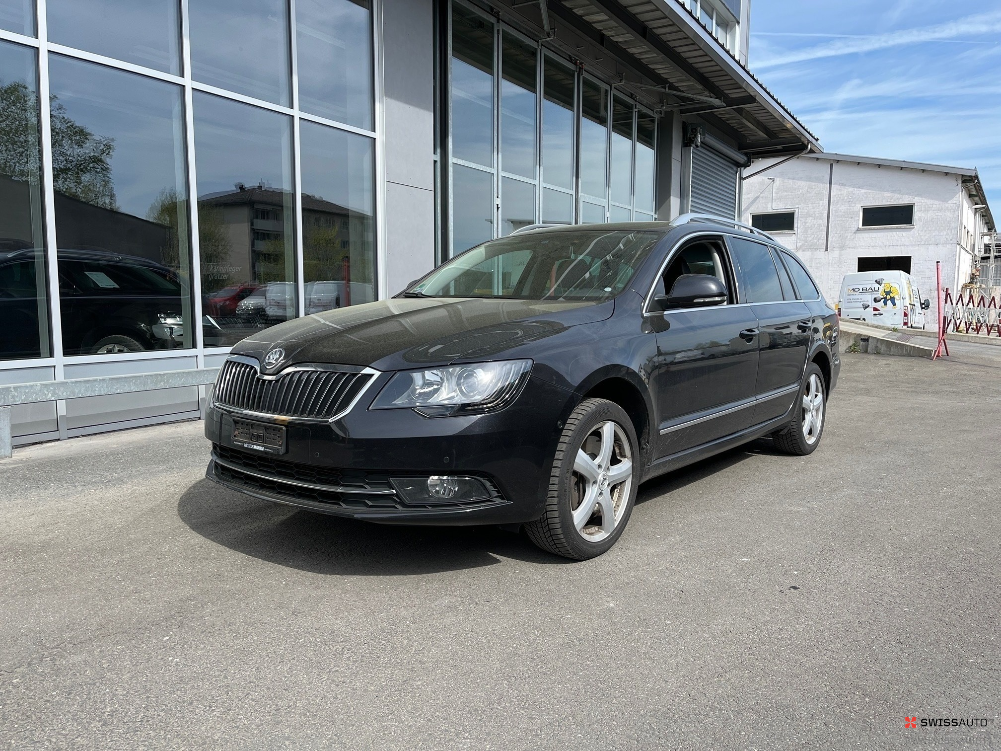 Auction Image