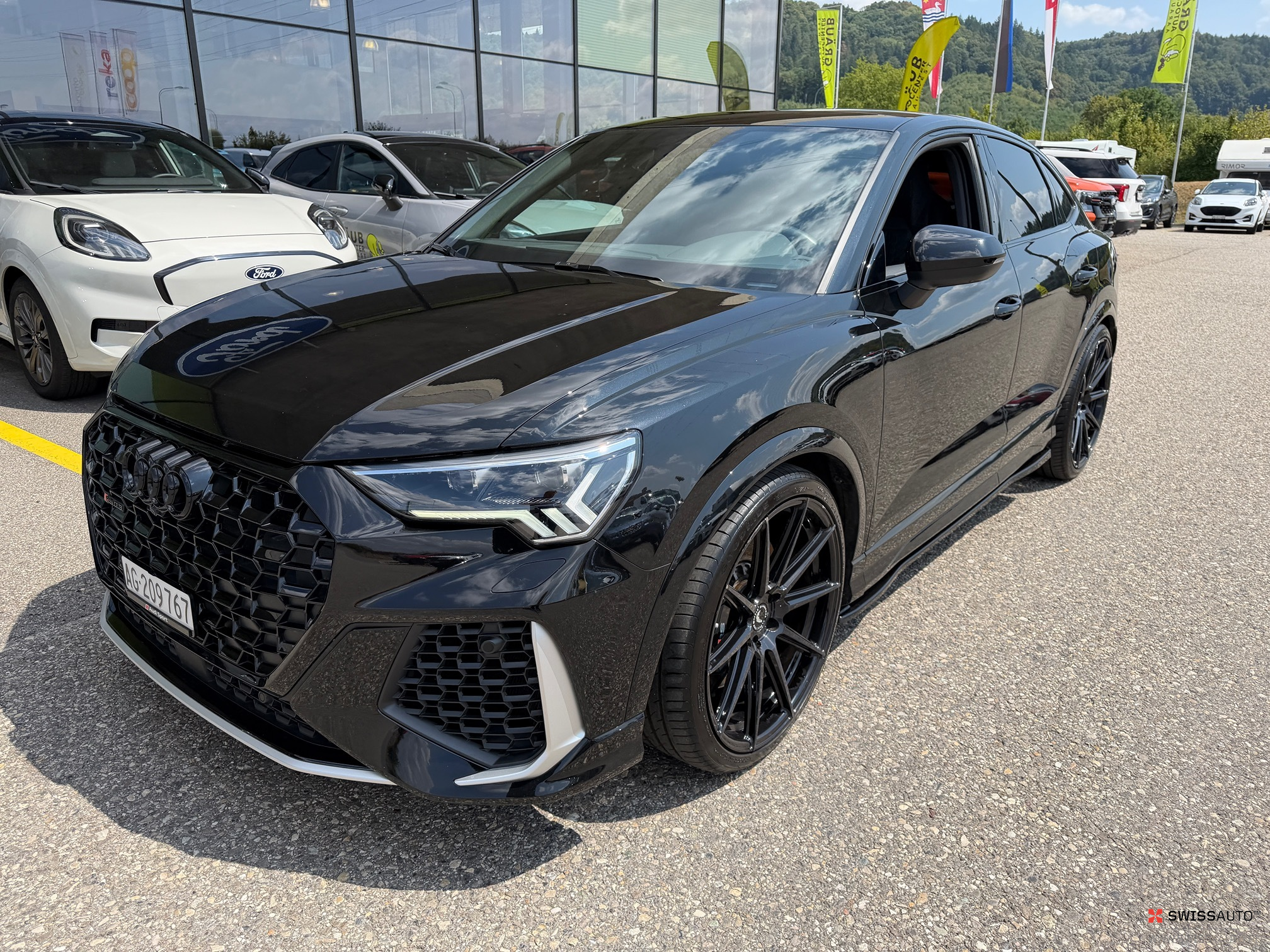 Auction Image