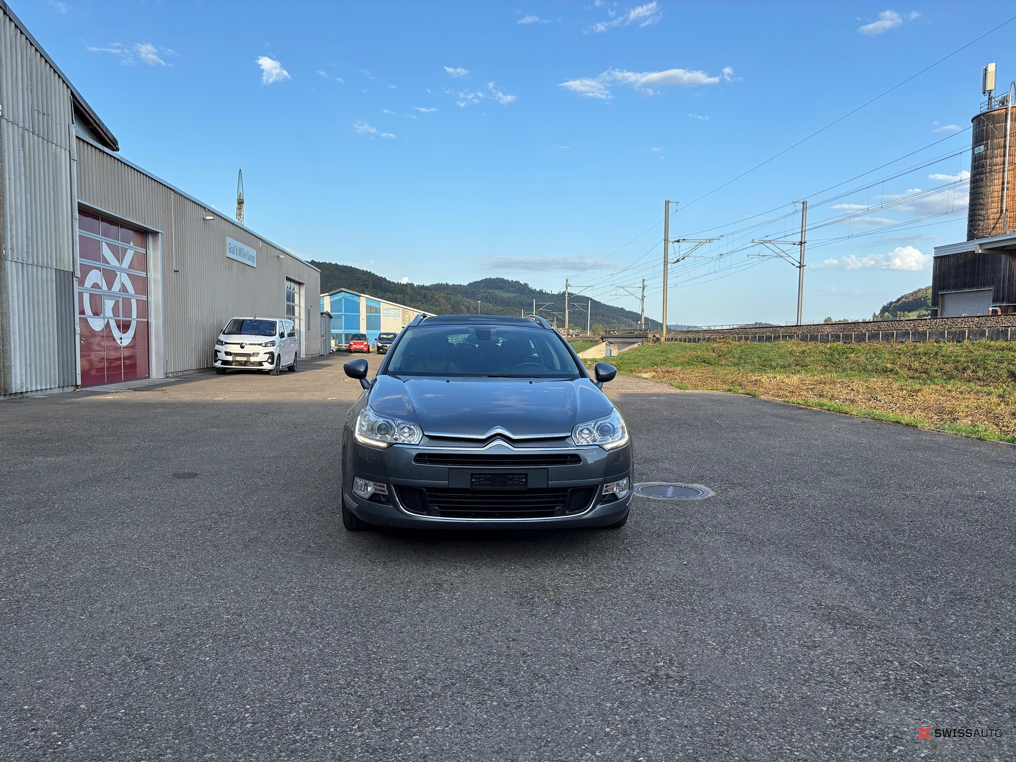 Auction Image