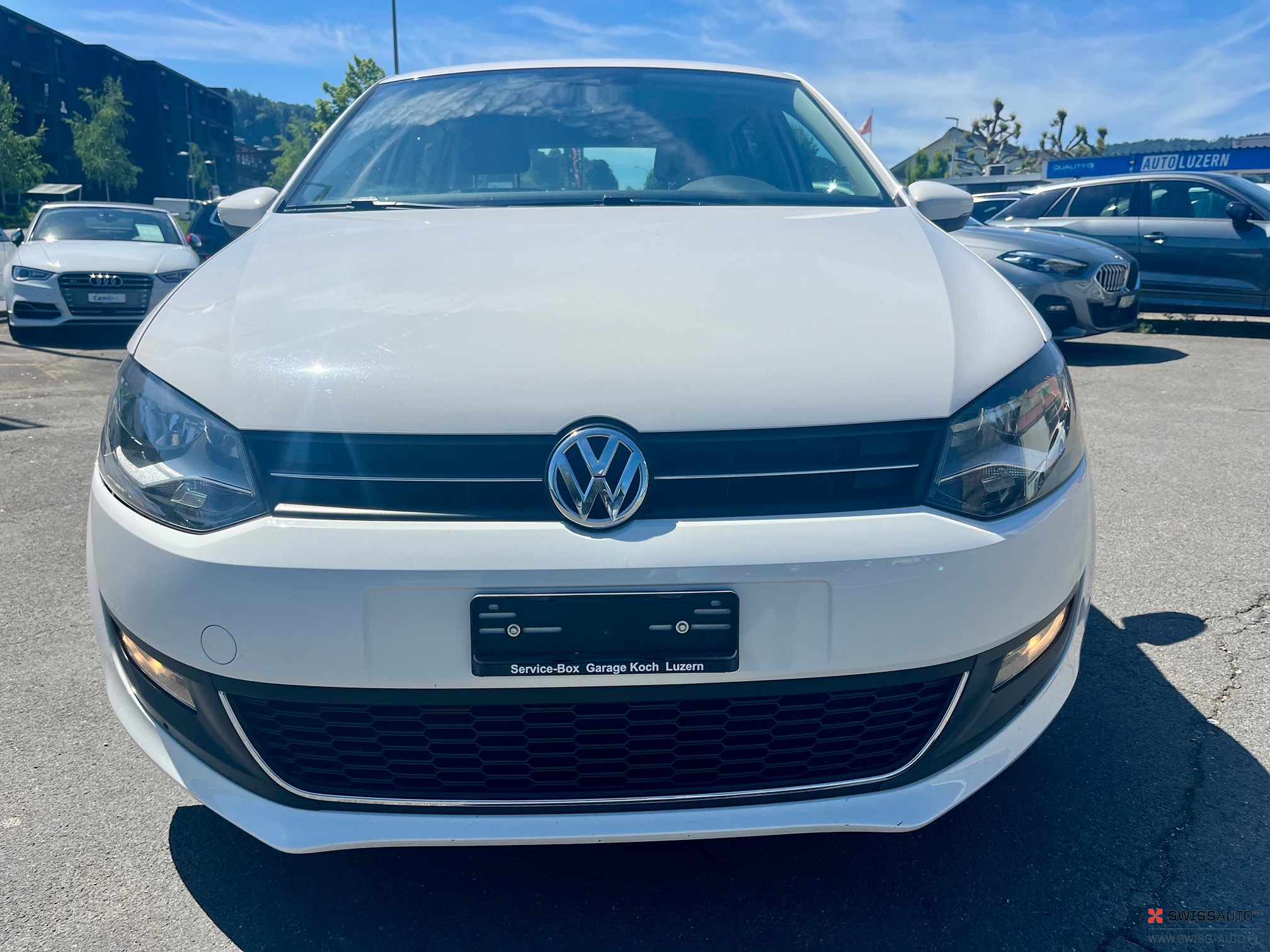 Auction Image