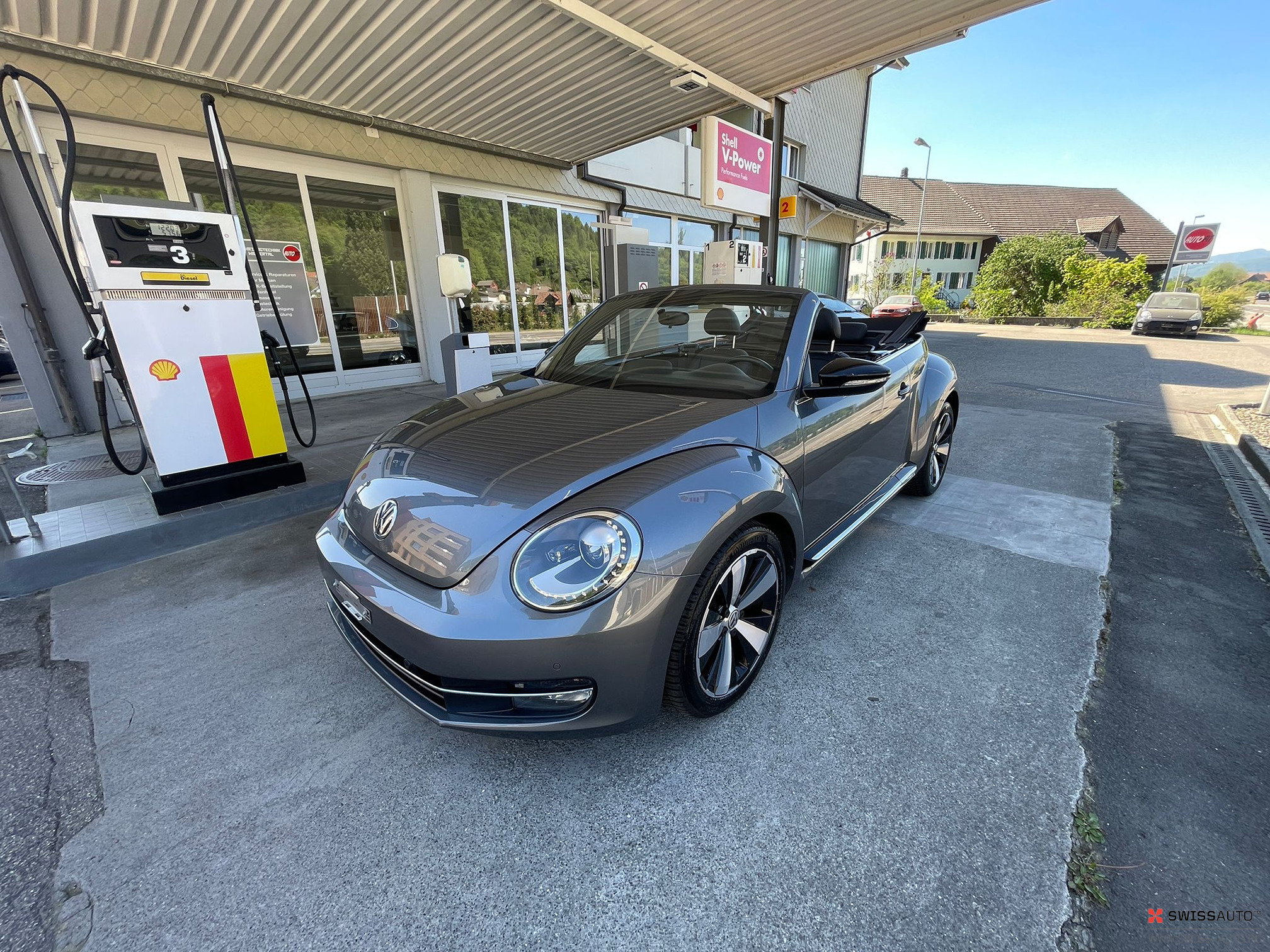 Auction Image