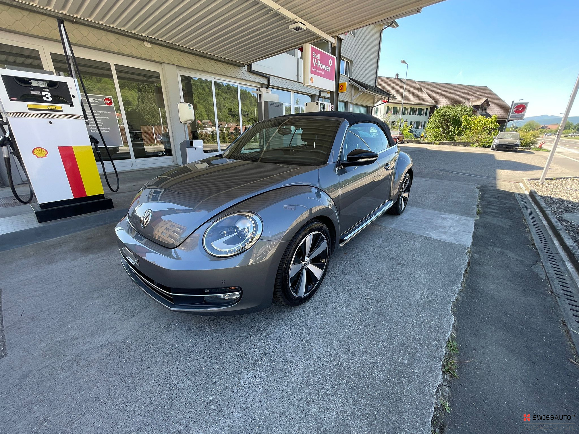 Auction Image