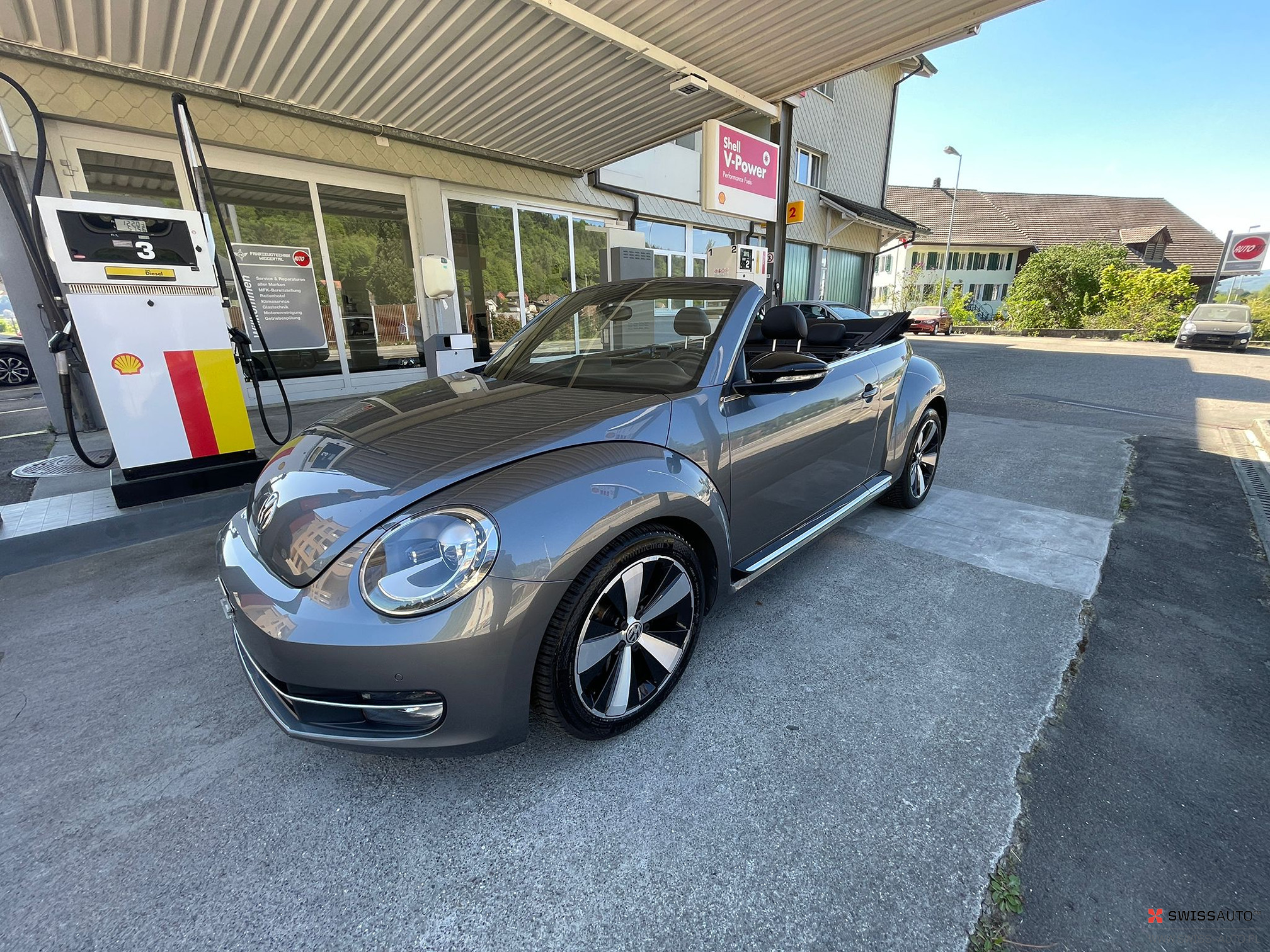 Auction Image
