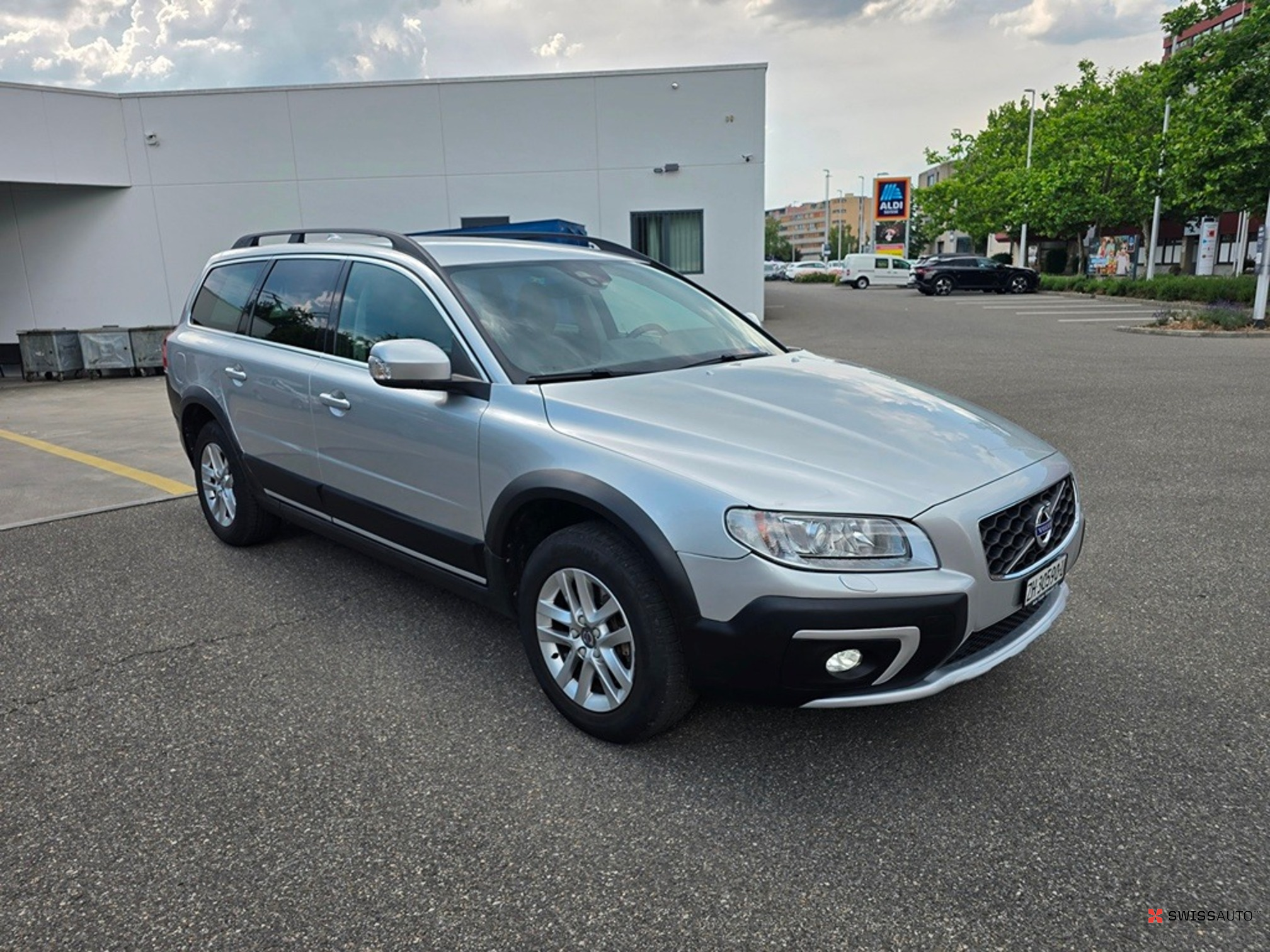 Auction Image