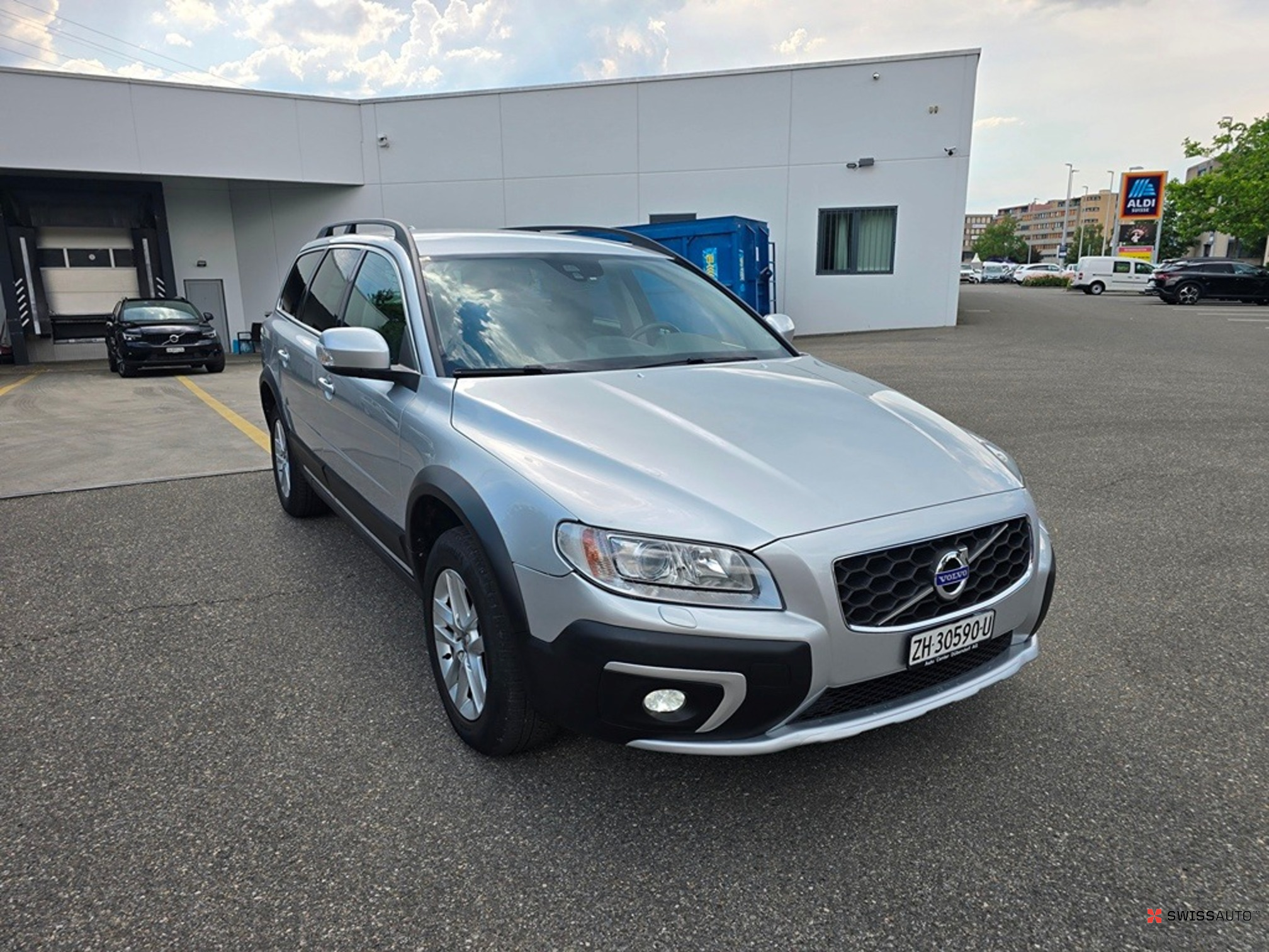 Auction Image