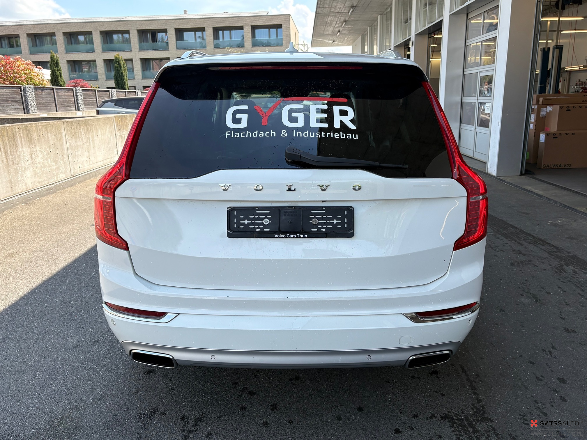 Auction Image