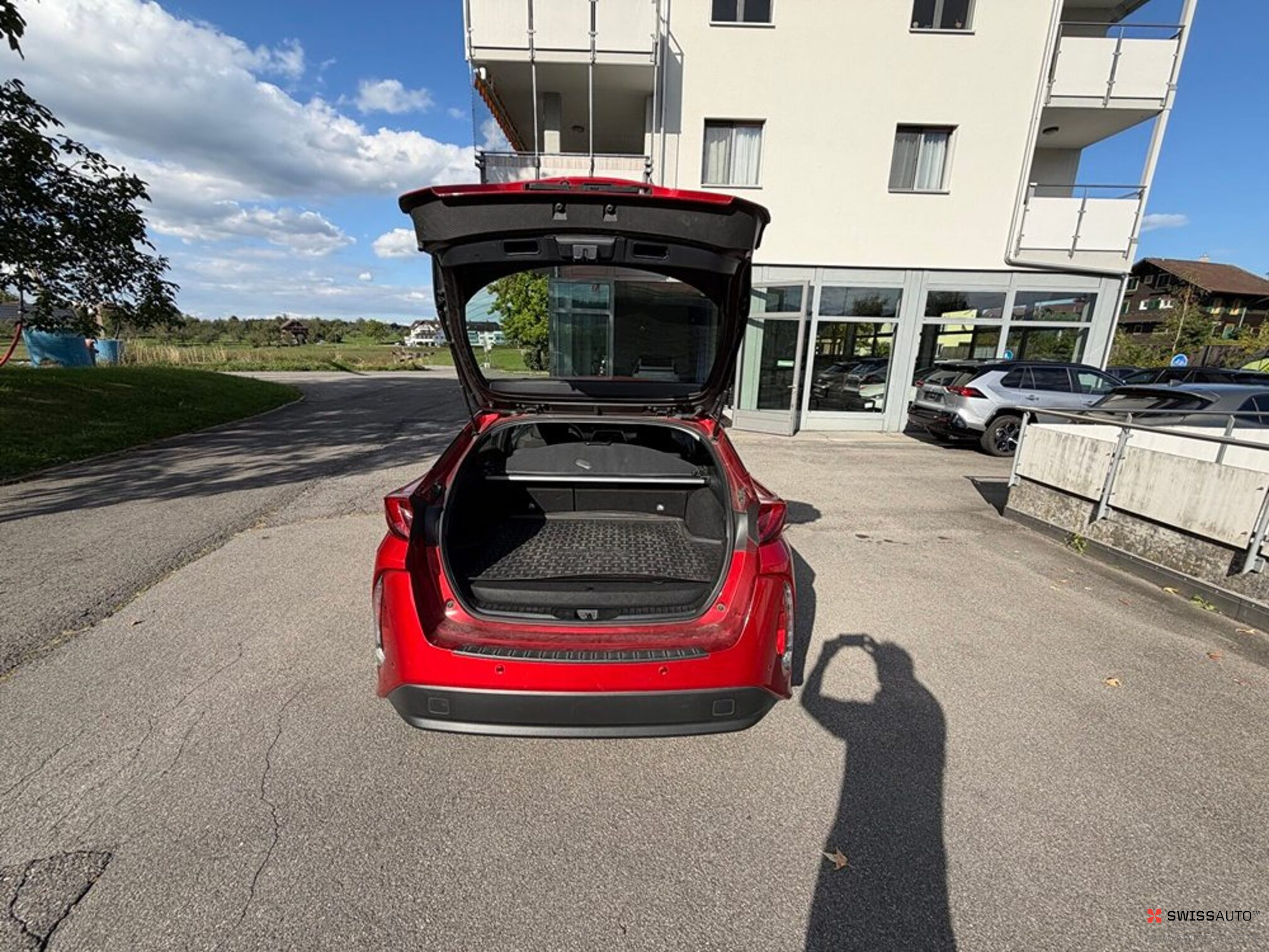 Auction Image