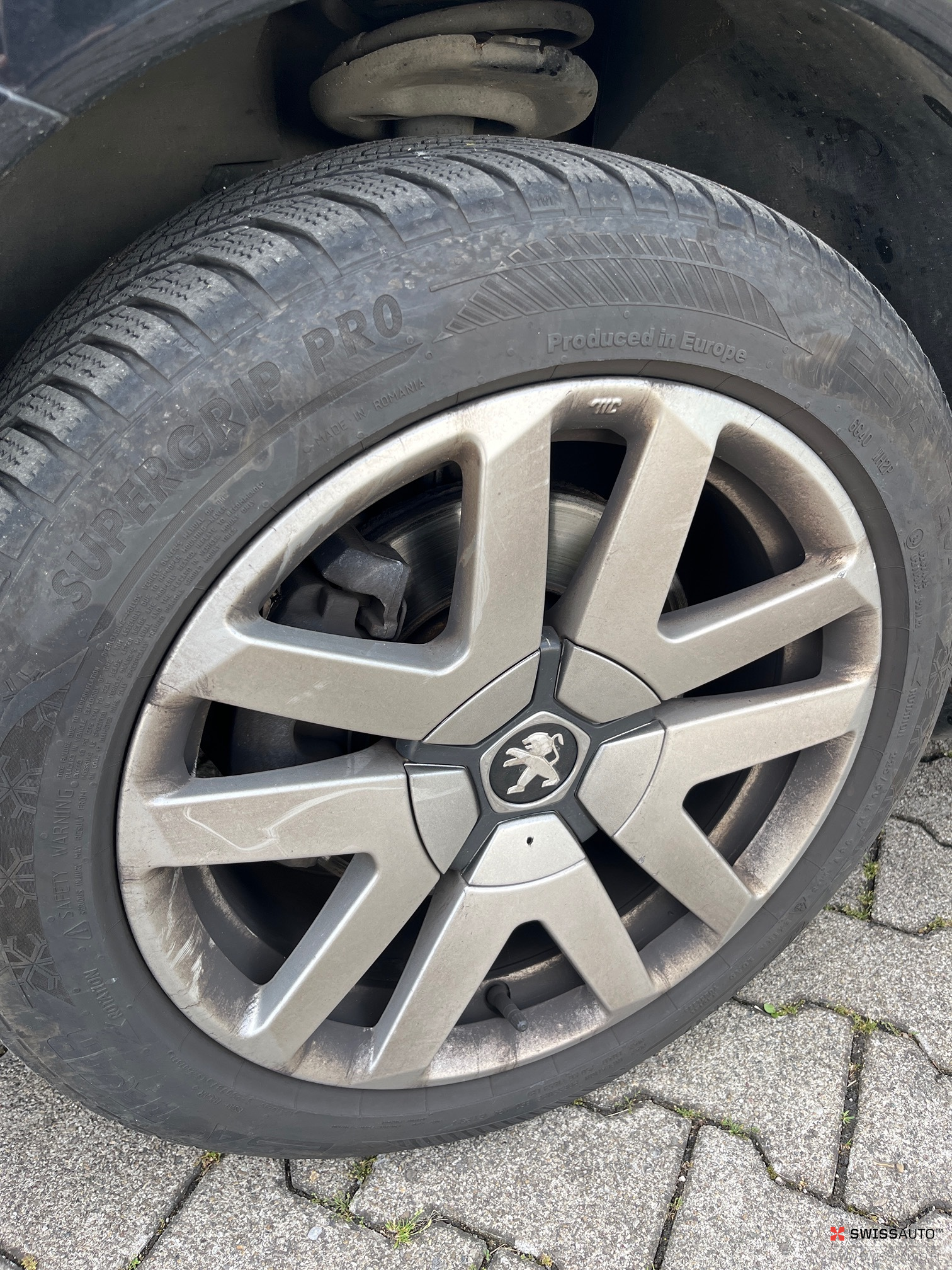 Auction Image