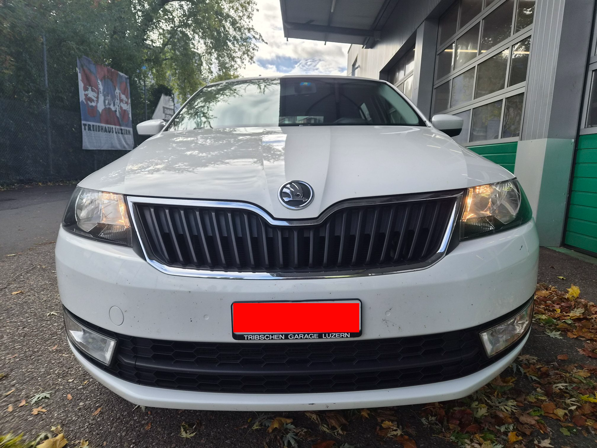 Auction Image