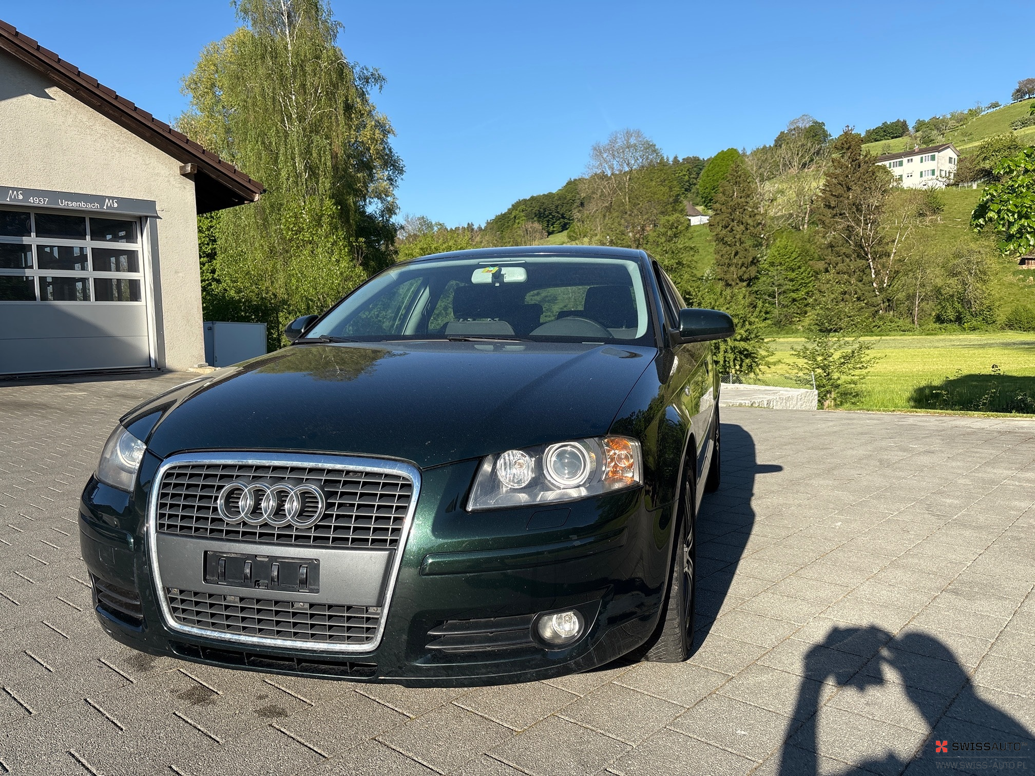 Auction Image