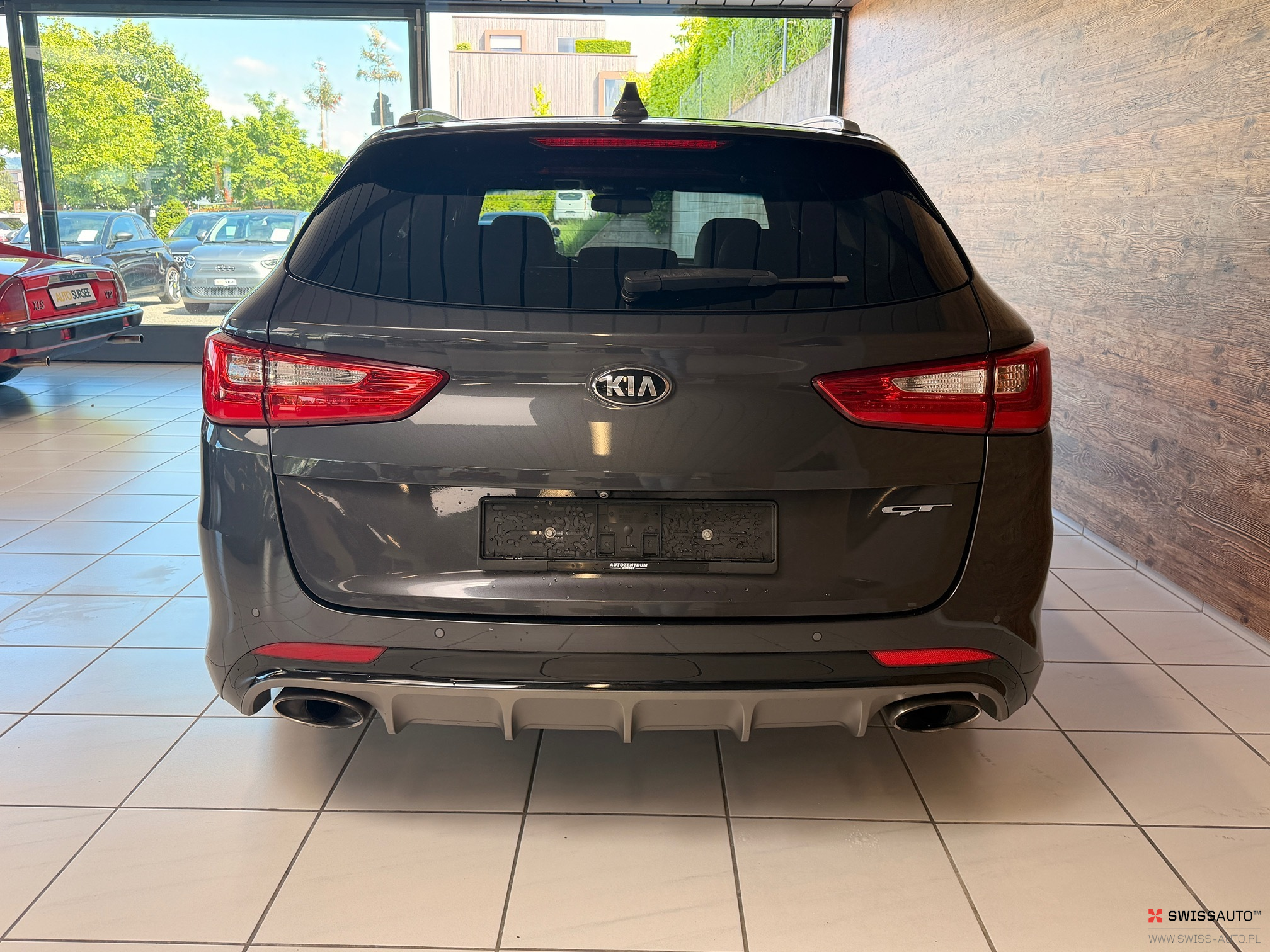 Auction Image